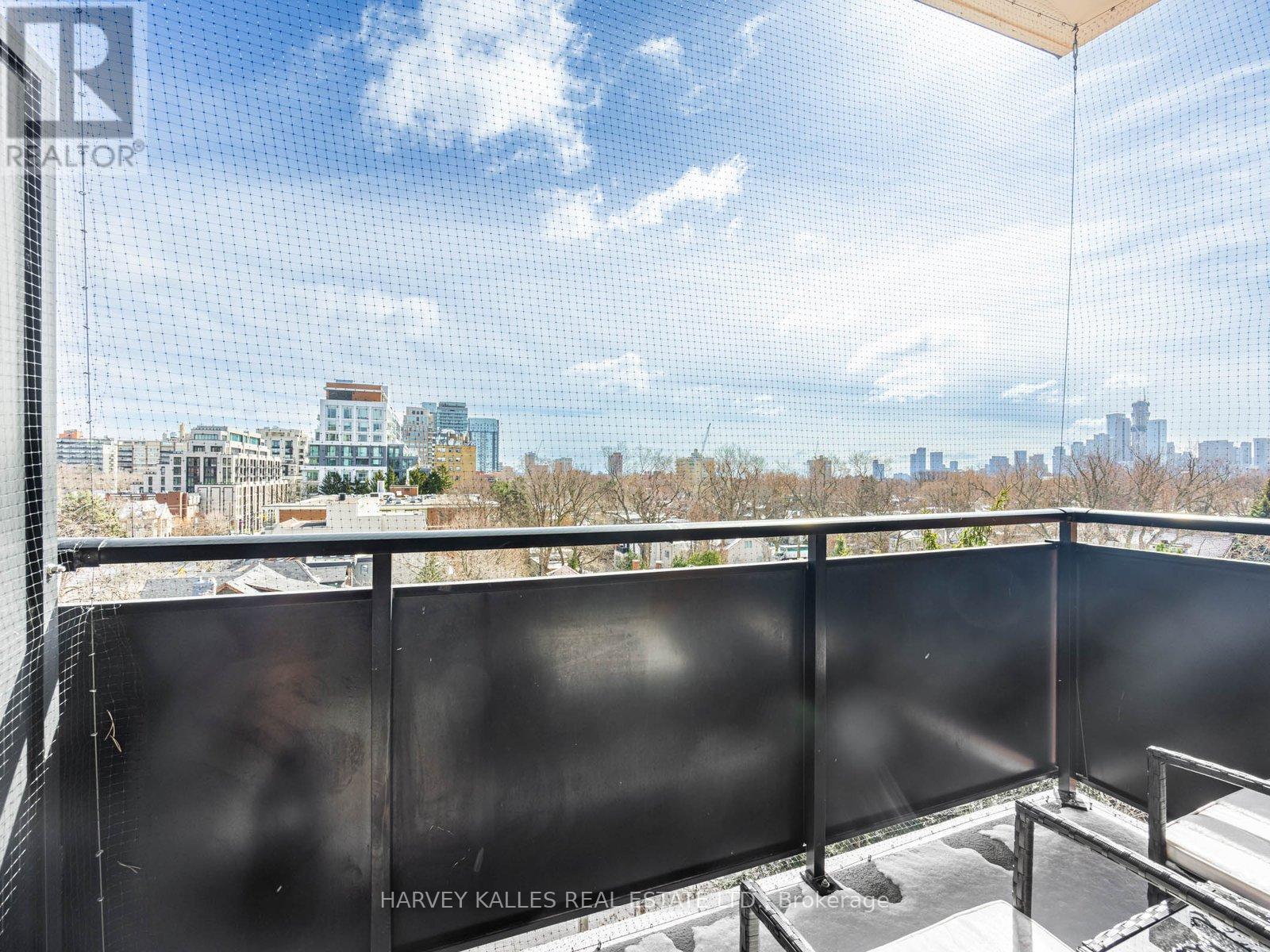 701 - 78 Warren Road, Toronto, Ontario  M4V 2R6 - Photo 21 - C12192189