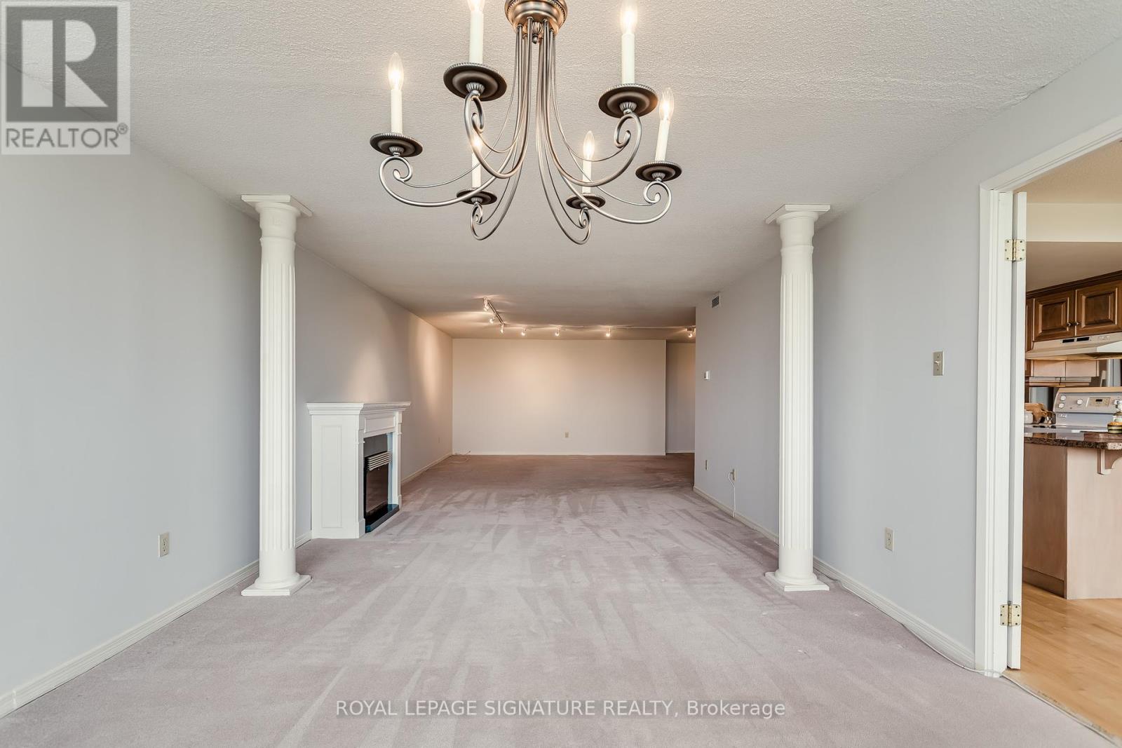 806 - 360 Bloor Street E, Toronto, Ontario  M4W 3M3 - Photo 11 - C12192252