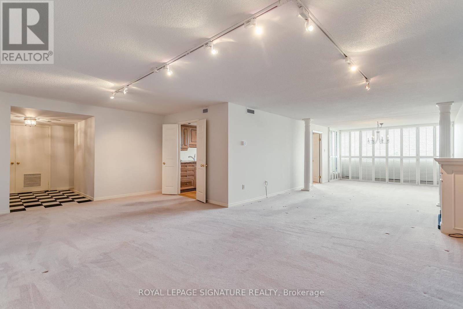 806 - 360 Bloor Street E, Toronto, Ontario  M4W 3M3 - Photo 7 - C12192252