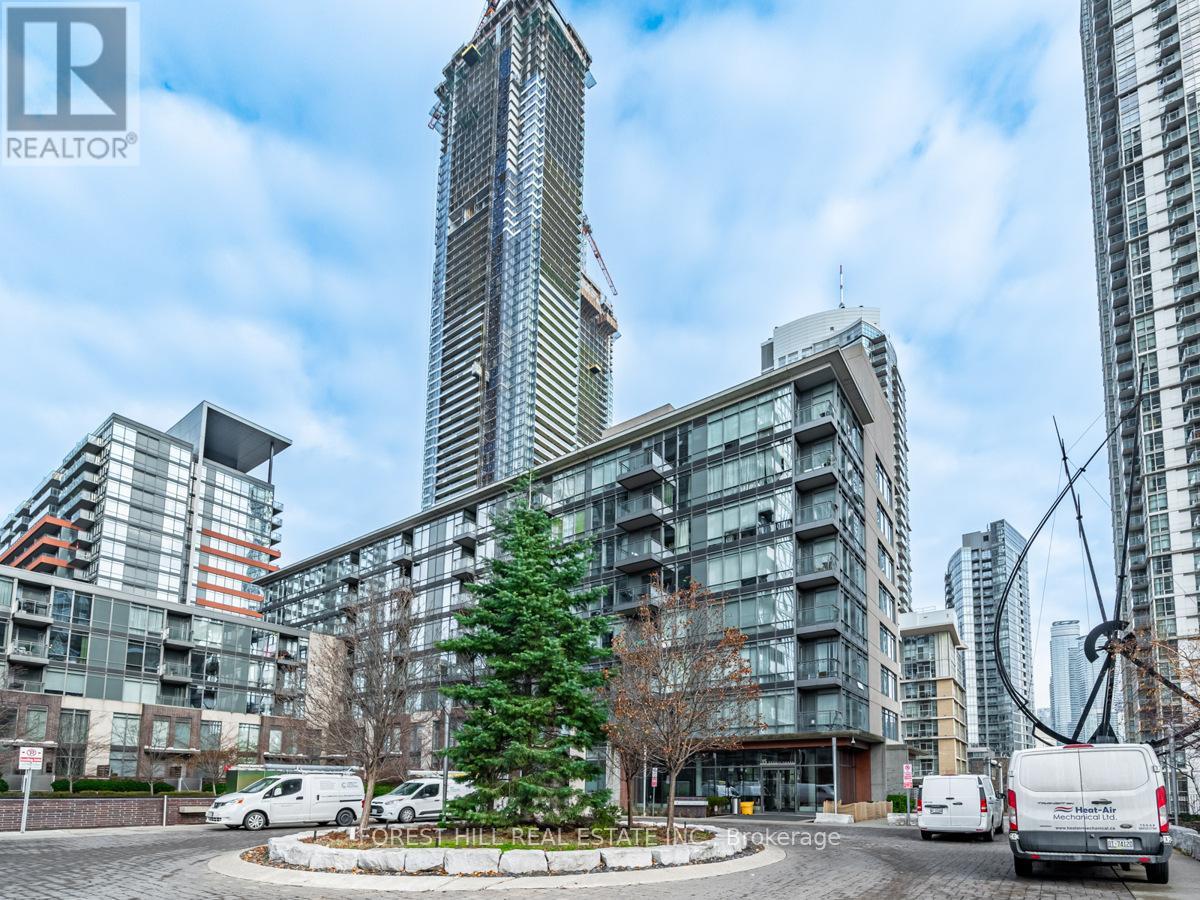 819 - 15 Brunel Court, Toronto, Ontario  M5V 3Y6 - Photo 1 - C12192297