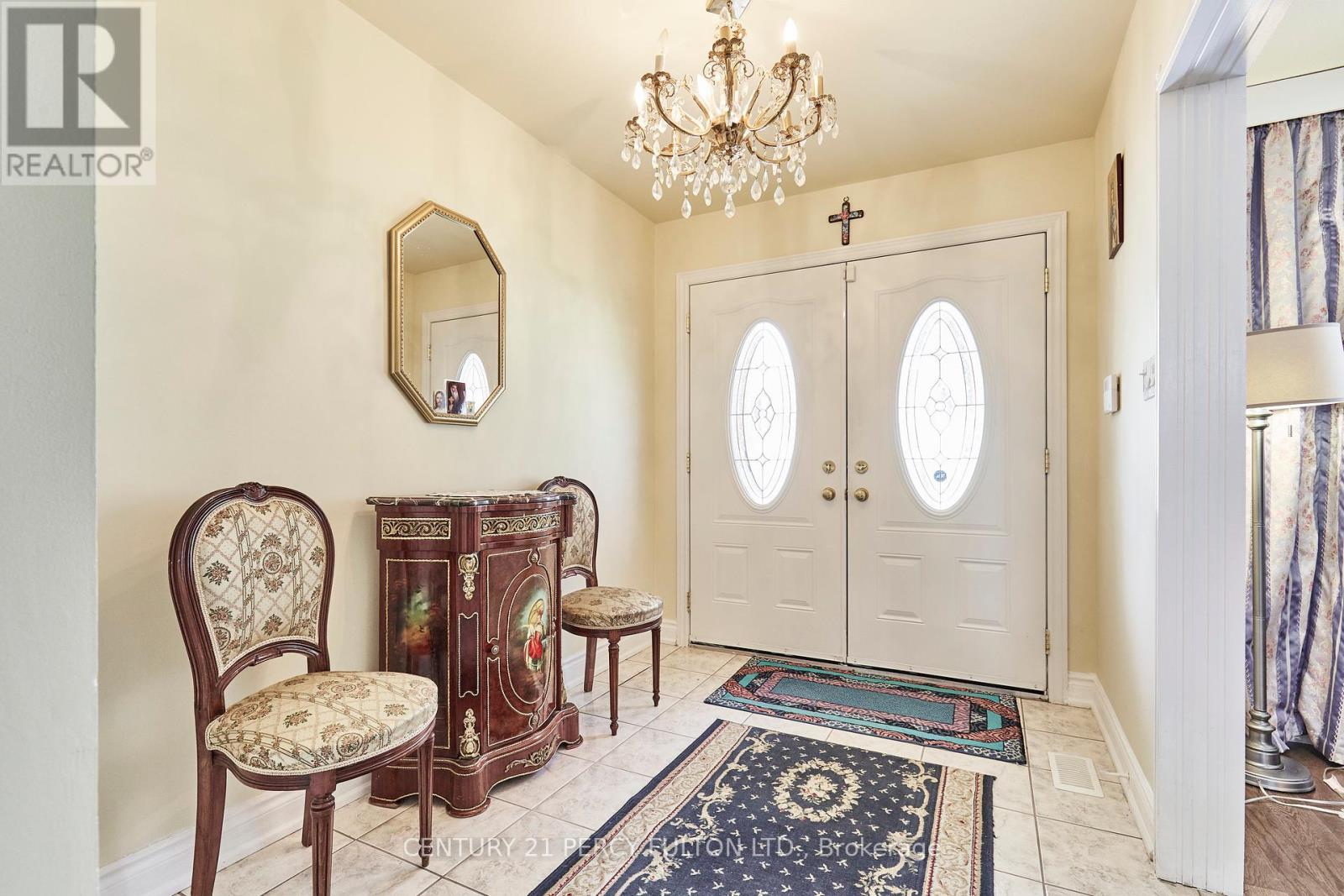 40 Farmview Crescent, Toronto (Henry Farm), Ontario  M2J 1G4 - Photo 5 - C12192299