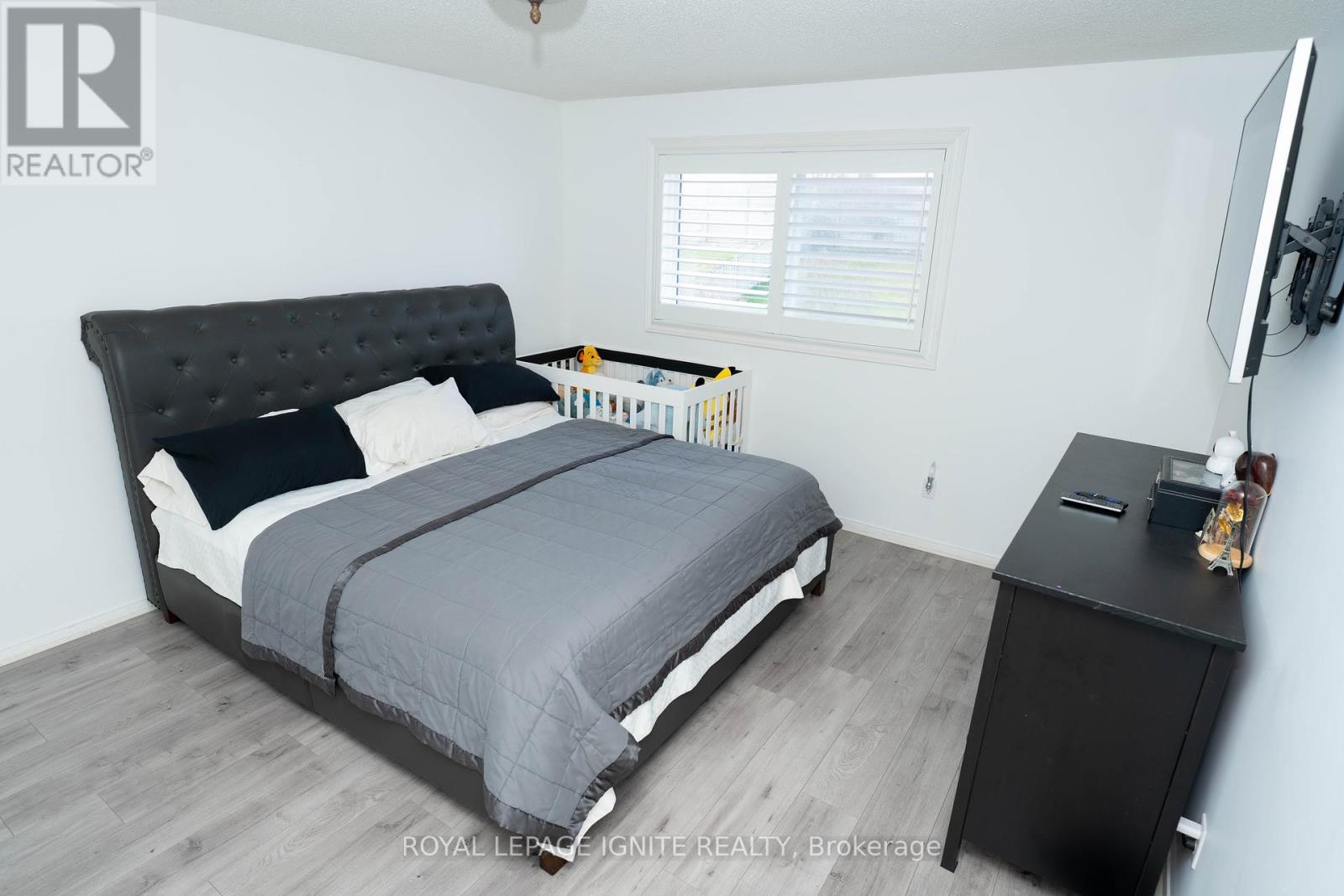 82 Elephant Hill Drive, Clarington, Ontario  L1C 4M6 - Photo 19 - E12192013