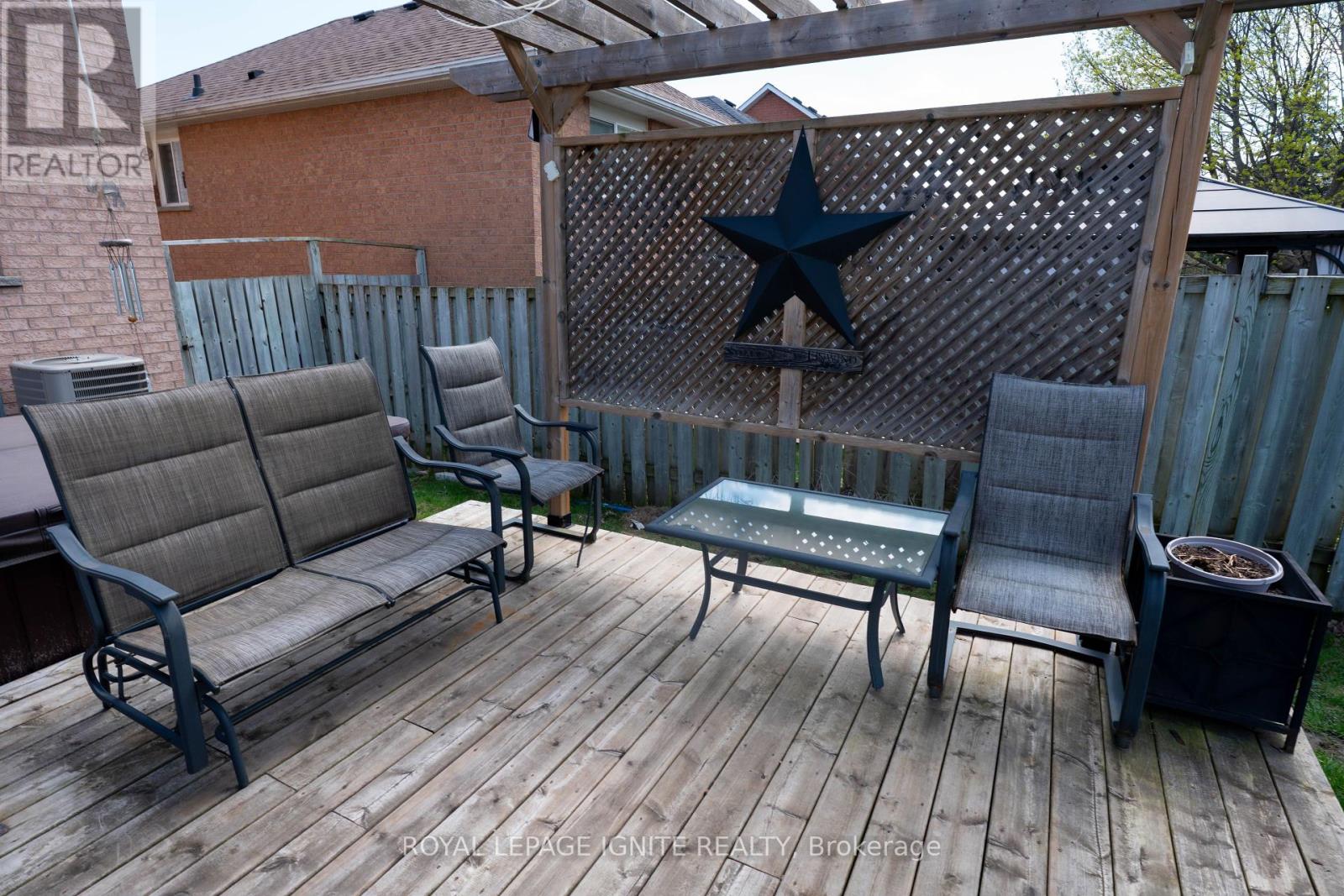 82 Elephant Hill Drive, Clarington, Ontario  L1C 4M6 - Photo 32 - E12192013