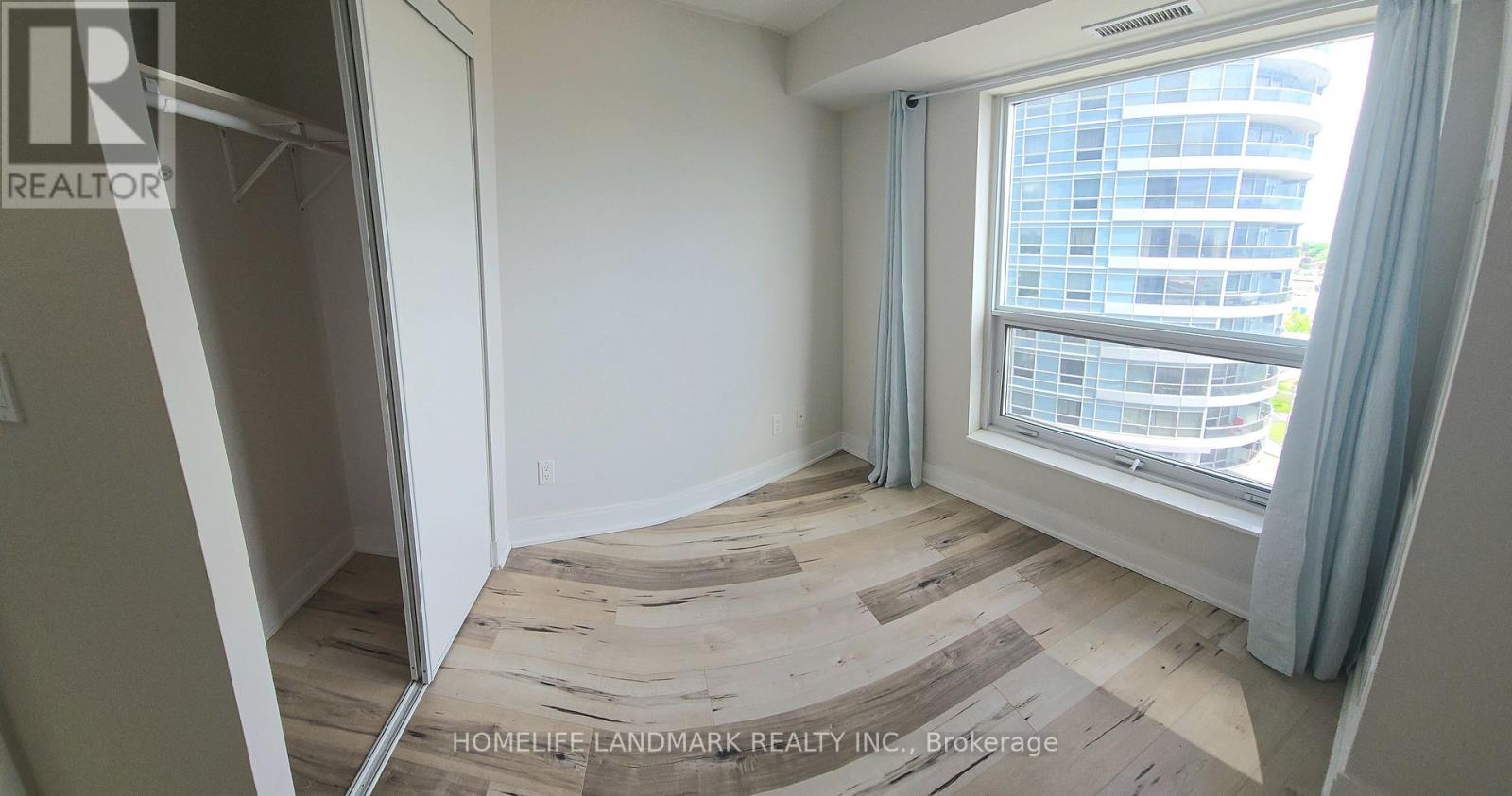 1111 - 125 Village Green Square, Toronto, Ontario  M1S 0G3 - Photo 11 - E12192039