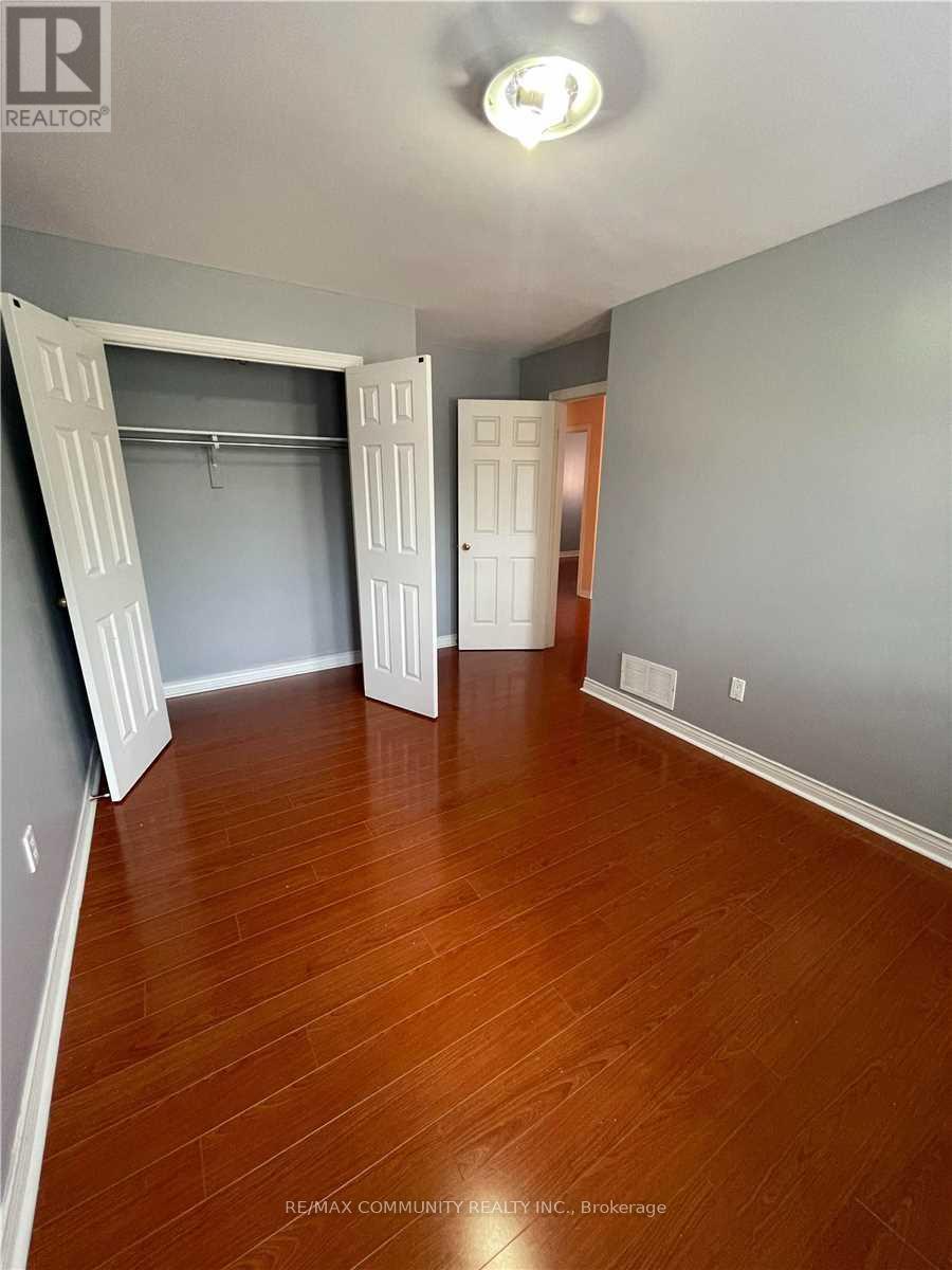 Main - 38 Bluenose Crescent, Toronto, Ontario  M1C 4R6 - Photo 14 - E12192176
