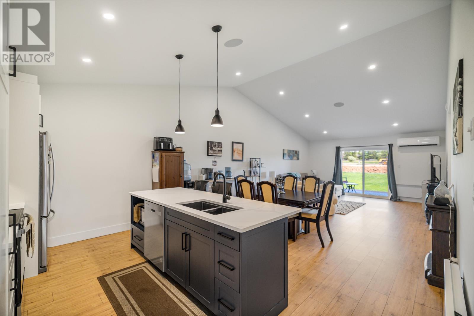 Property at 16-18 Beech Hill Avenue image 3