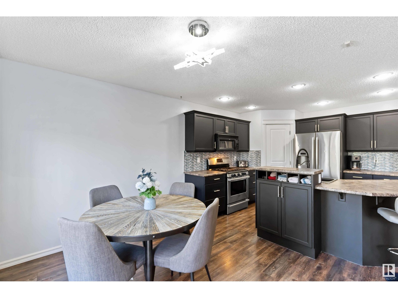 2904 33a St Nw, Edmonton, Alberta  T6T 1V5 - Photo 16 - E4440072
