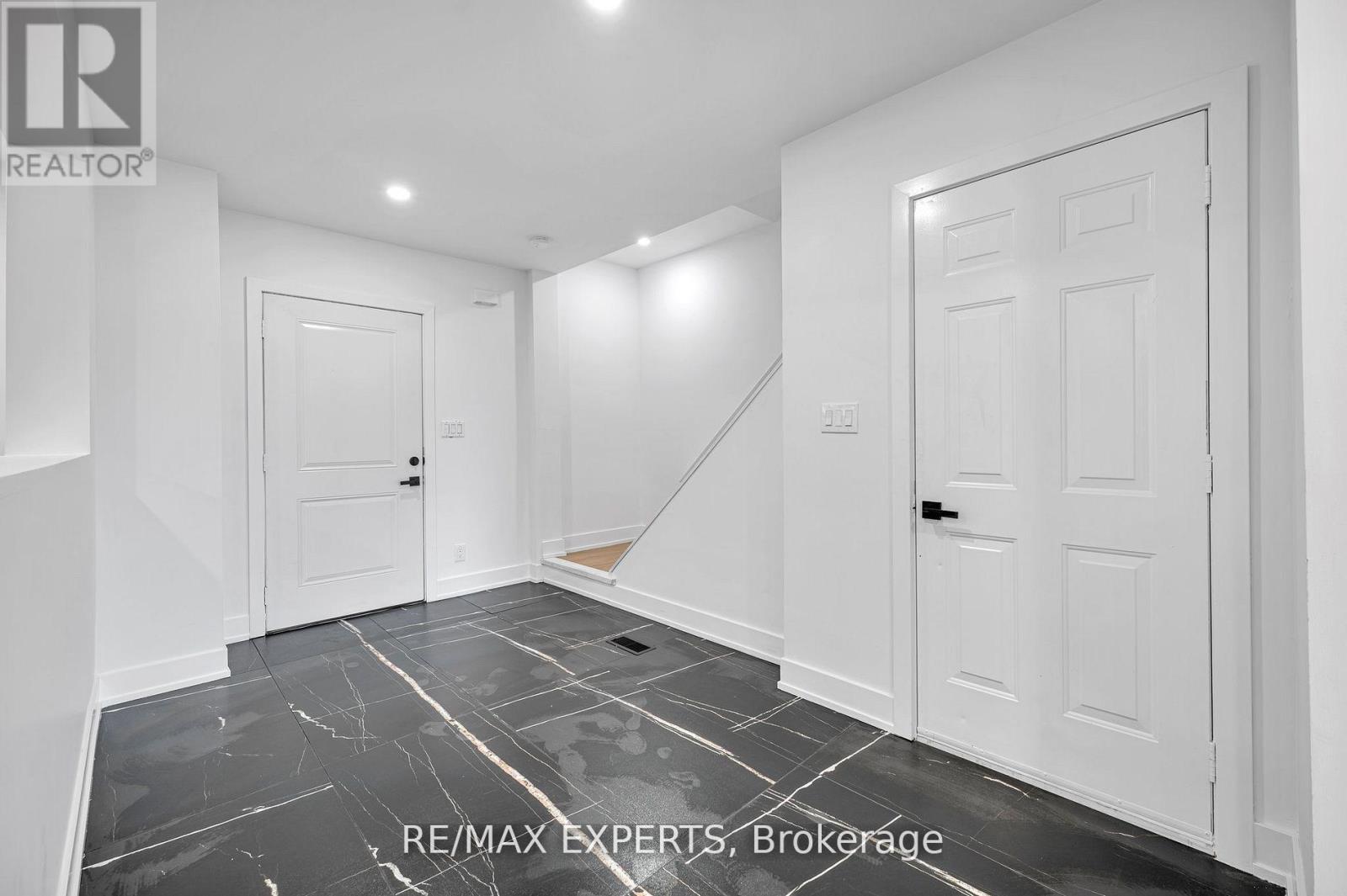 1004 Robinson Street, Innisfil, Ontario  L0L 1C0 - Photo 26 - N12192029