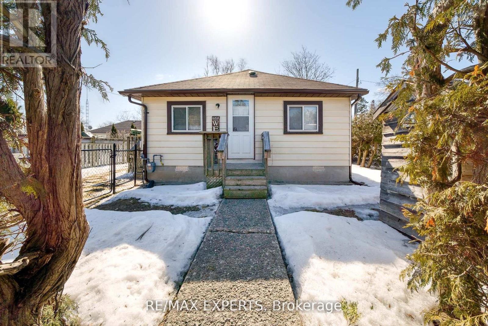 1004 Robinson Street, Innisfil, Ontario  L0L 1C0 - Photo 28 - N12192029