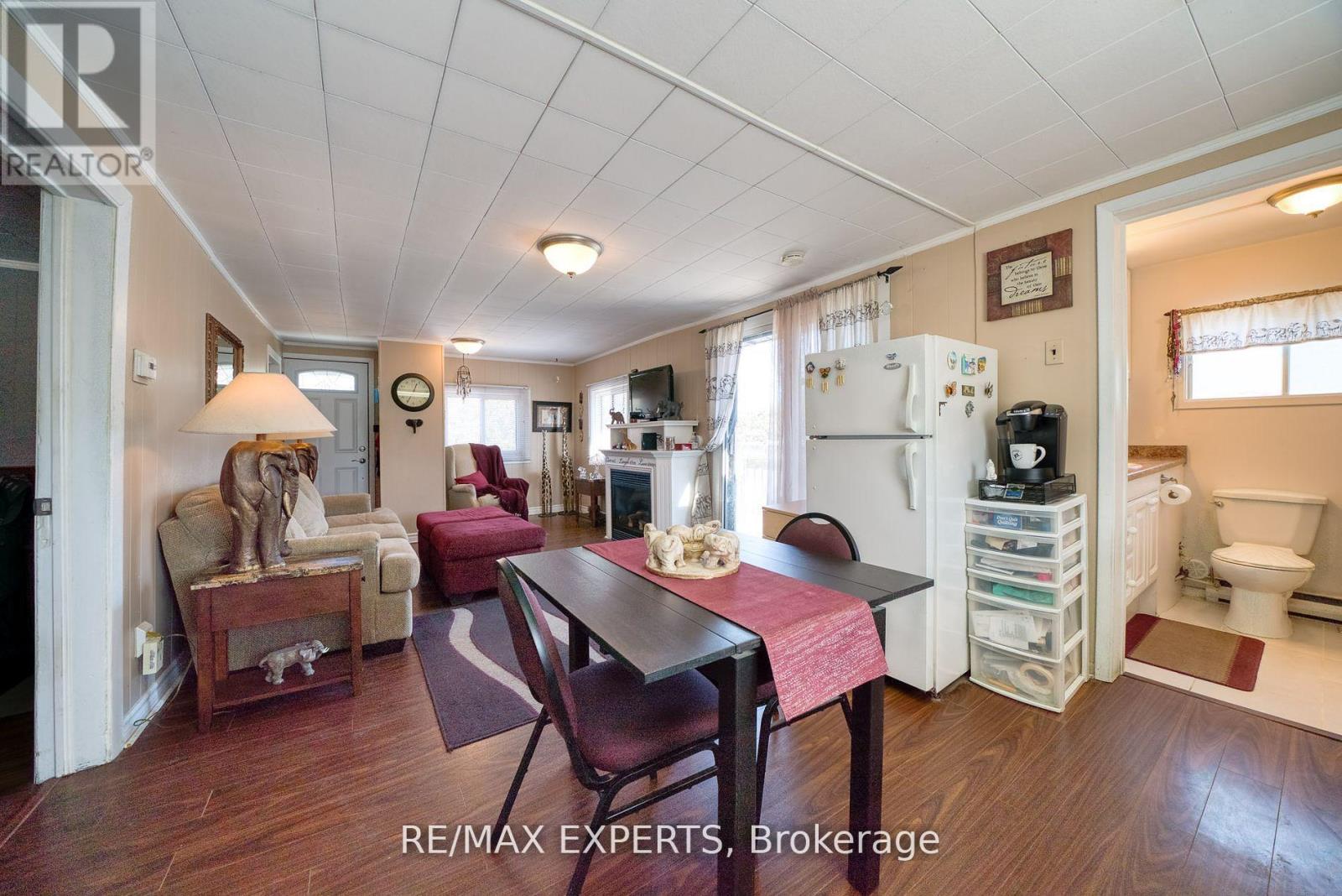 1004 Robinson Street, Innisfil (Lefroy), Ontario  L0L 1C0 - Photo 31 - N12192029