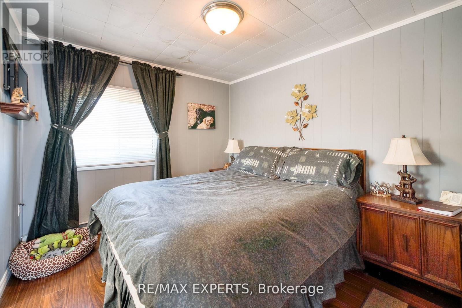 1004 Robinson Street, Innisfil, Ontario  L0L 1C0 - Photo 36 - N12192029