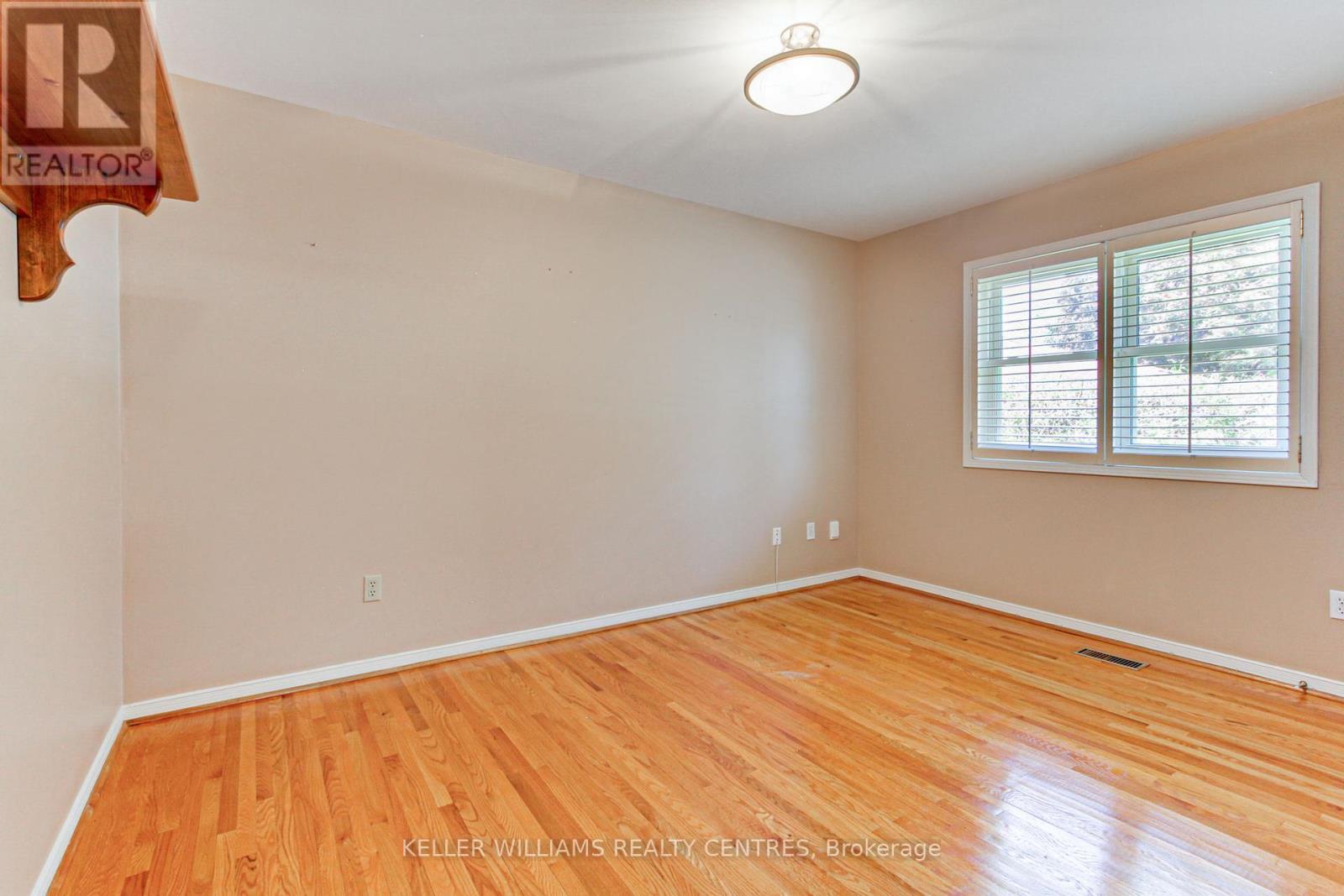 15 Veronica Crescent, East Gwillimbury (Sharon), Ontario  L0G 1V0 - Photo 25 - N12192144