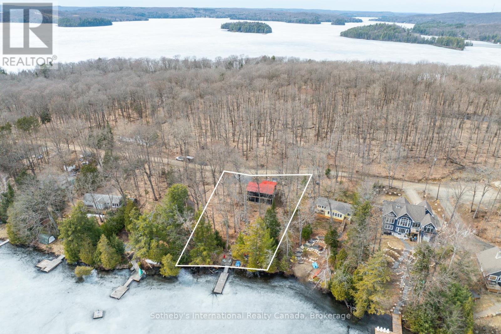 1048 Longline Lake Road, Lake Of Bays, Ontario  P0B 1A0 - Photo 8 - X12096410