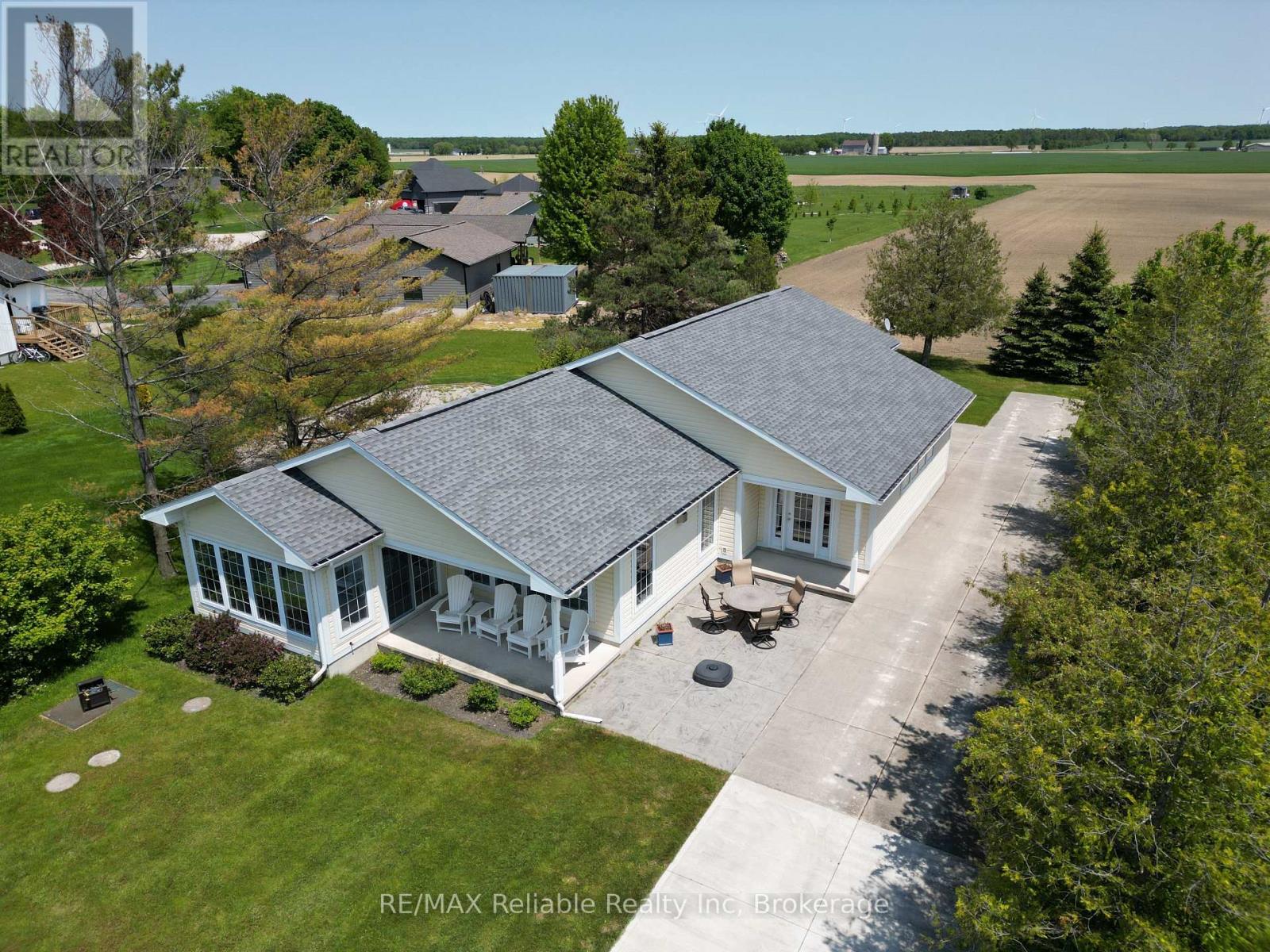 74318 Homestead Heights Drive, Bluewater, Ontario  N0M 2T0 - Photo 49 - X12186807