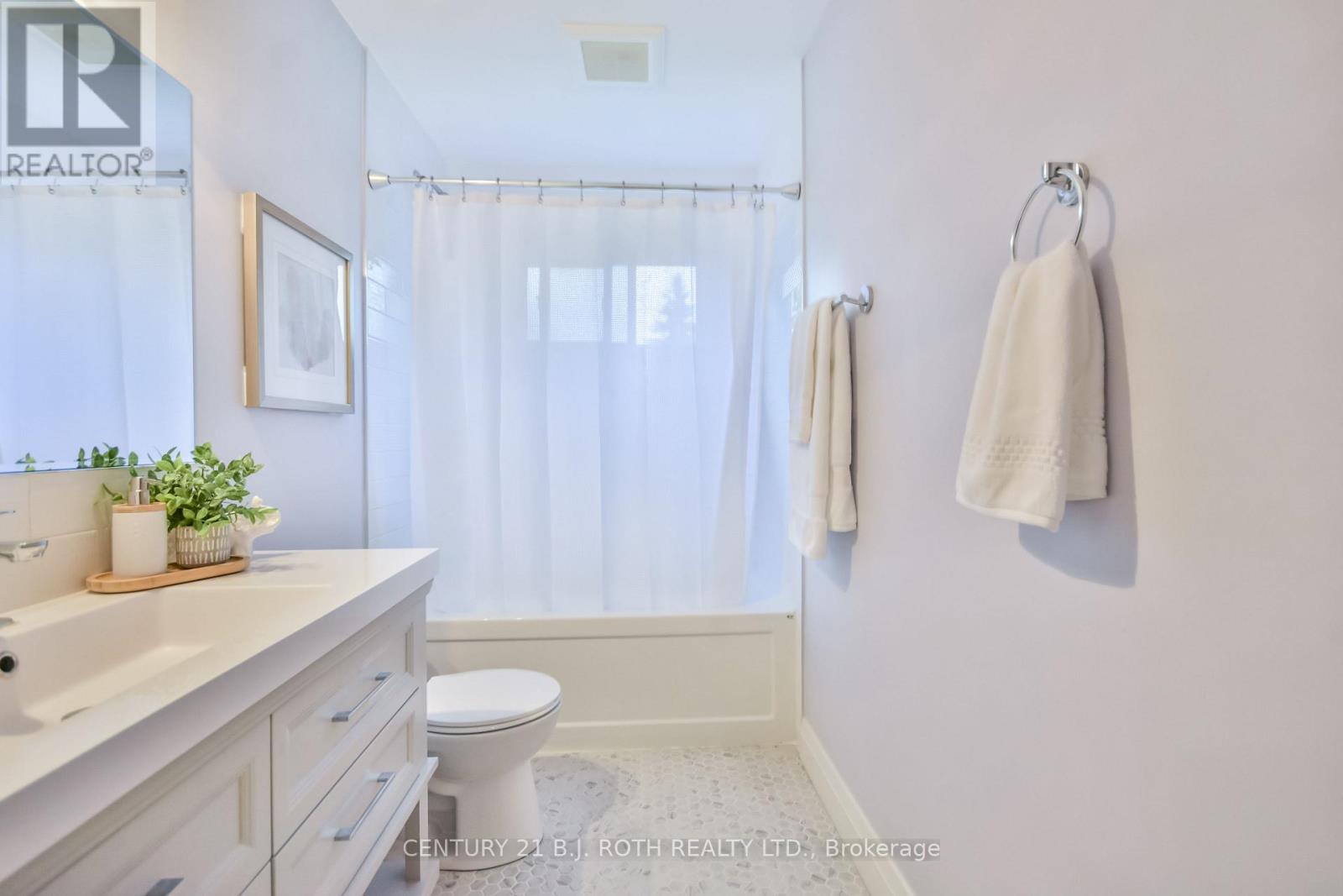 51 Heather Street, Barrie, Ontario  L4N 4M9 - Photo 21 - S12192032