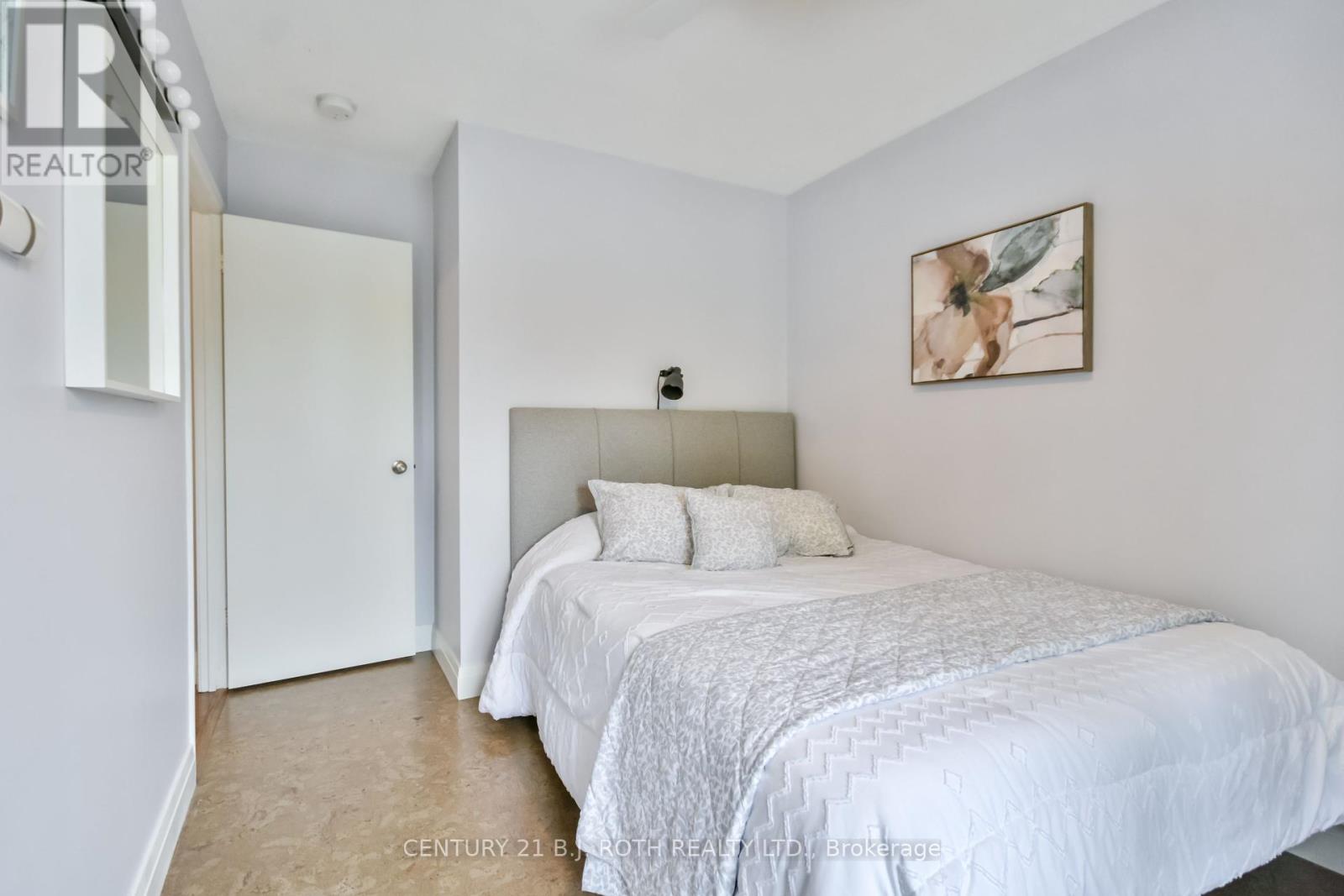 51 Heather Street, Barrie, Ontario  L4N 4M9 - Photo 23 - S12192032