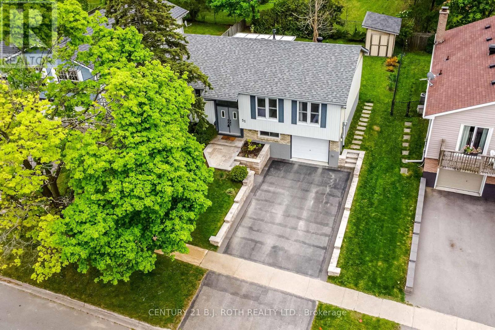 51 Heather Street, Barrie, Ontario  L4N 4M9 - Photo 32 - S12192032