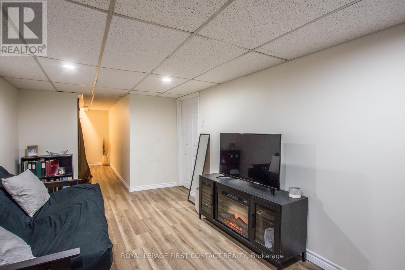 4 - 261 Rose Street, Barrie (Wellington), Ontario  L4M 2V3 - Photo 14 - S12192118