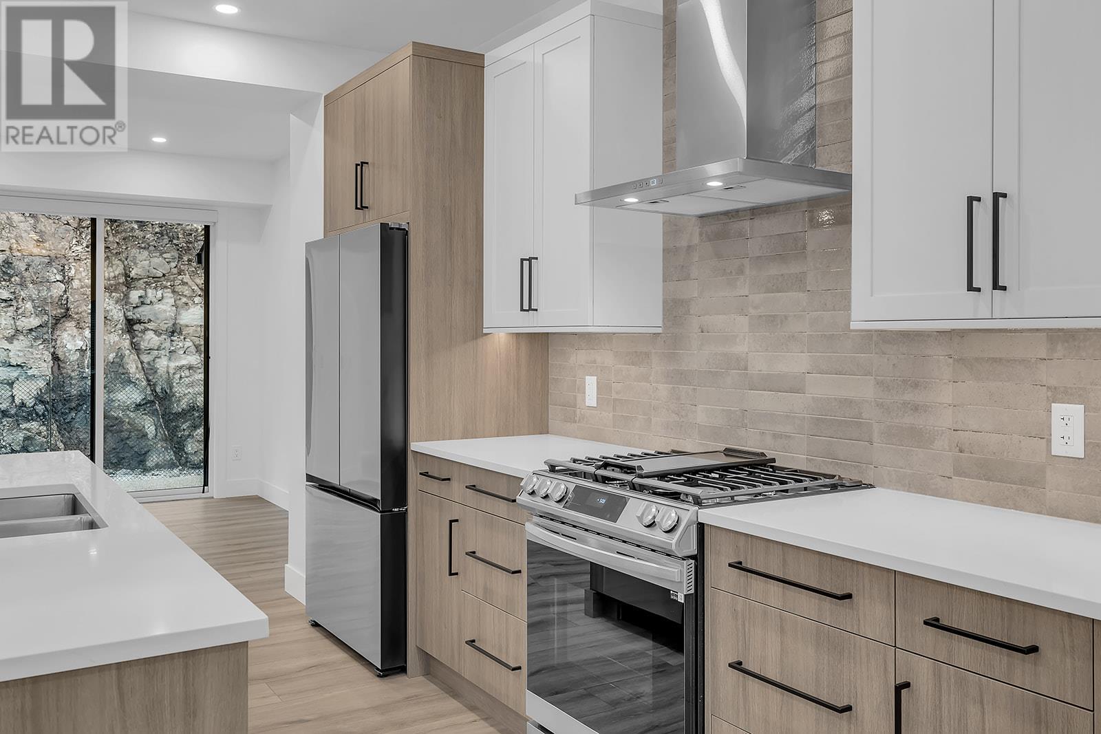 2835 Canyon Crest Drive Unit# 12, West Kelowna, BC V4T0G8