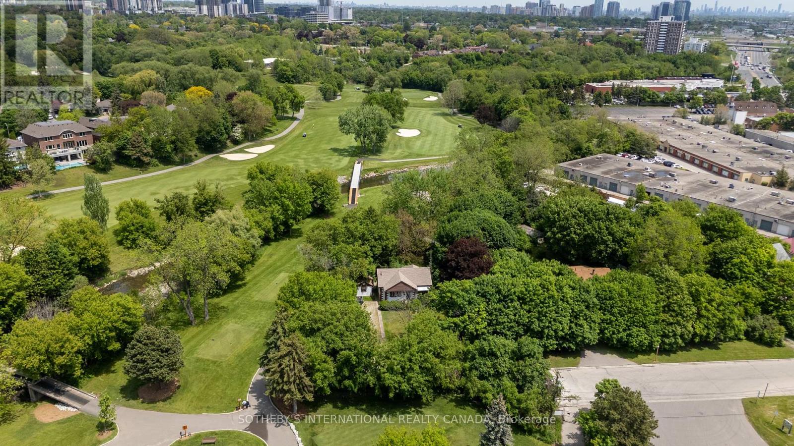 3073 Southcreek Road, Mississauga, Ontario  L4X 2E9 - Photo 26 - W12182475