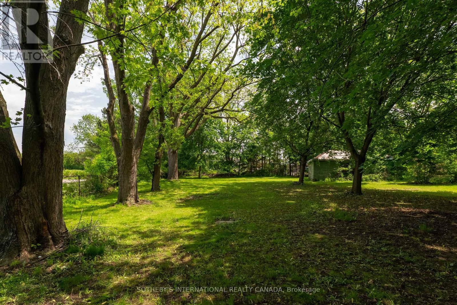 3073 Southcreek Road, Mississauga, Ontario  L4X 2E9 - Photo 7 - W12182475