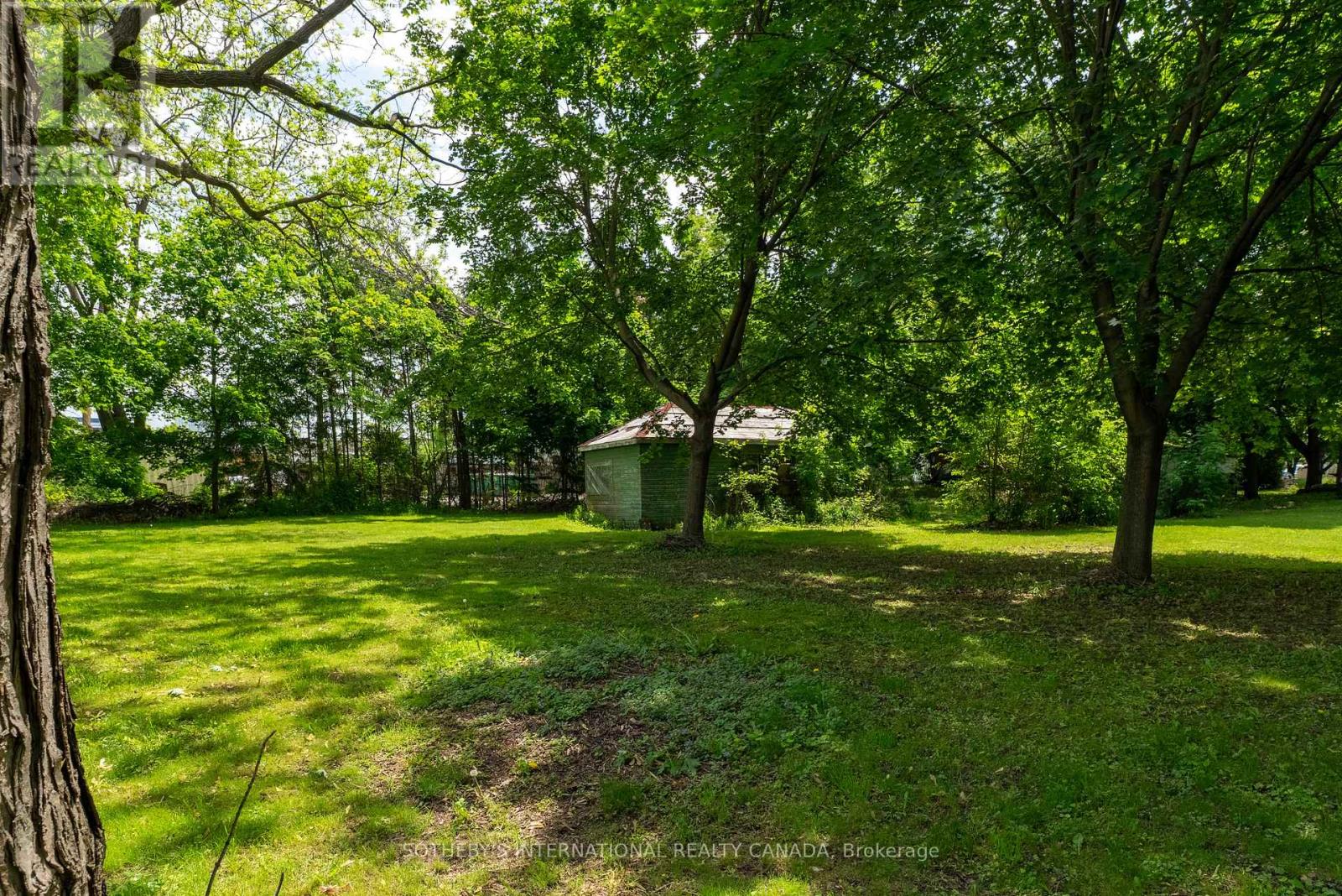 3073 Southcreek Road, Mississauga, Ontario  L4X 2E9 - Photo 8 - W12182475