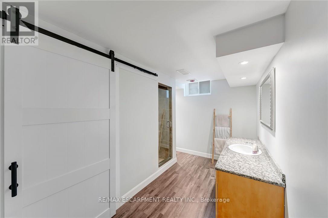 786 Upper Horning Road, Hamilton, Ontario  L9C 7R4 - Photo 39 - X12160660