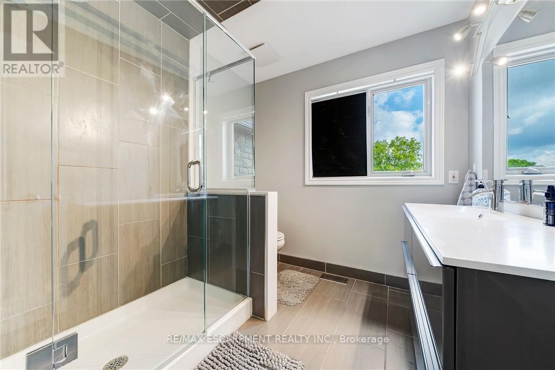 786 Upper Horning Road, Hamilton, Ontario  L9C 7R4 - Photo 34 - X12160660