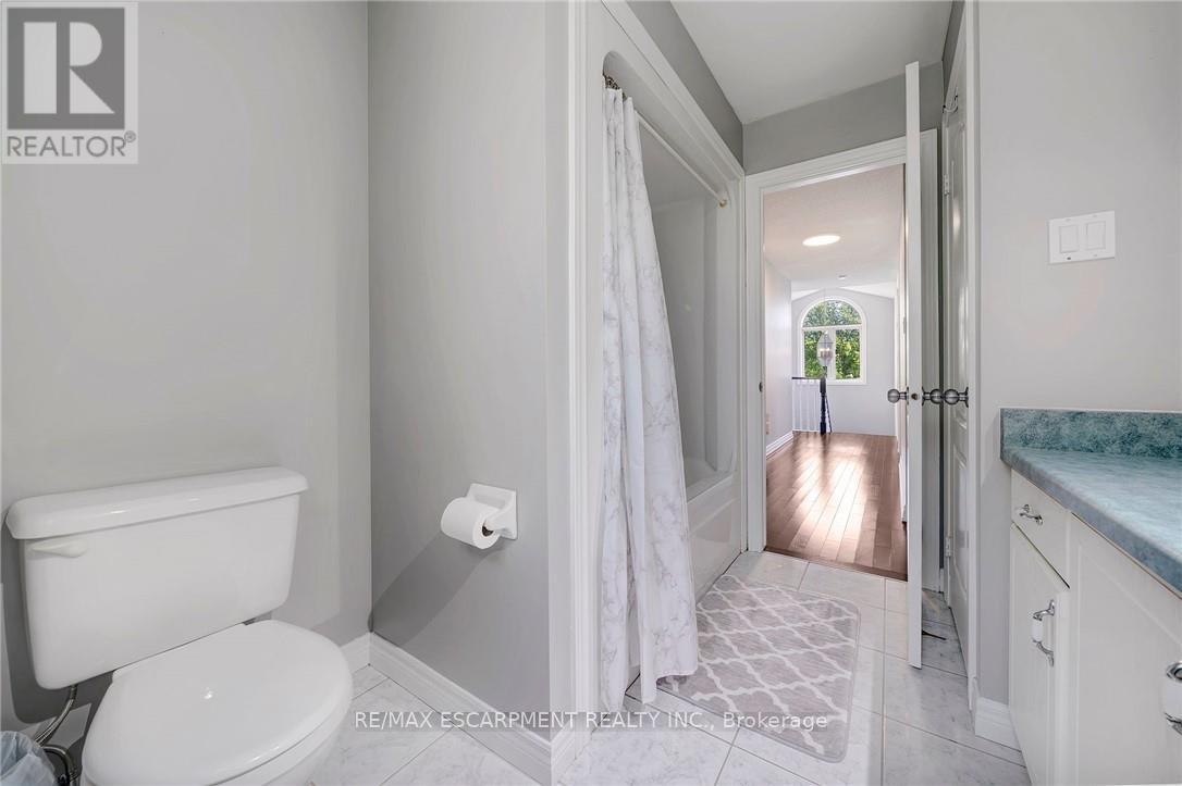 786 Upper Horning Road, Hamilton, Ontario  L9C 7R4 - Photo 30 - X12160660