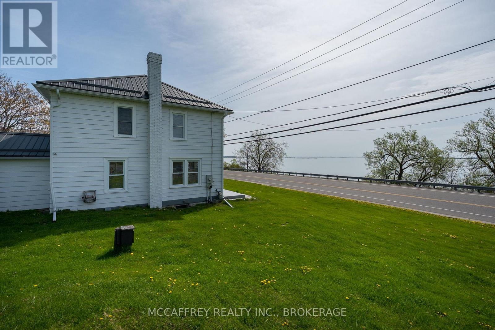4669 Bath Road, Loyalist, Ontario  K0H 1G0 - Photo 37 - X12192392