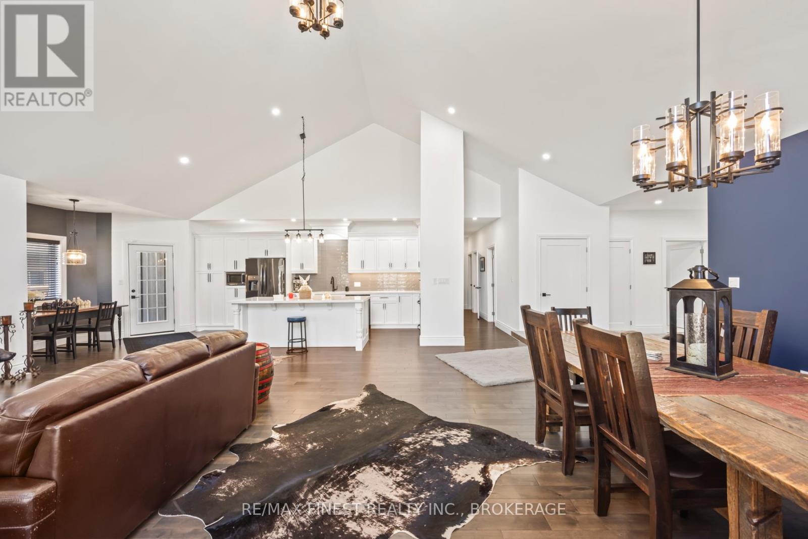 876 Roshan Drive, Kingston (City Northwest), Ontario  K7P 0B2 - Photo 8 - X12192422
