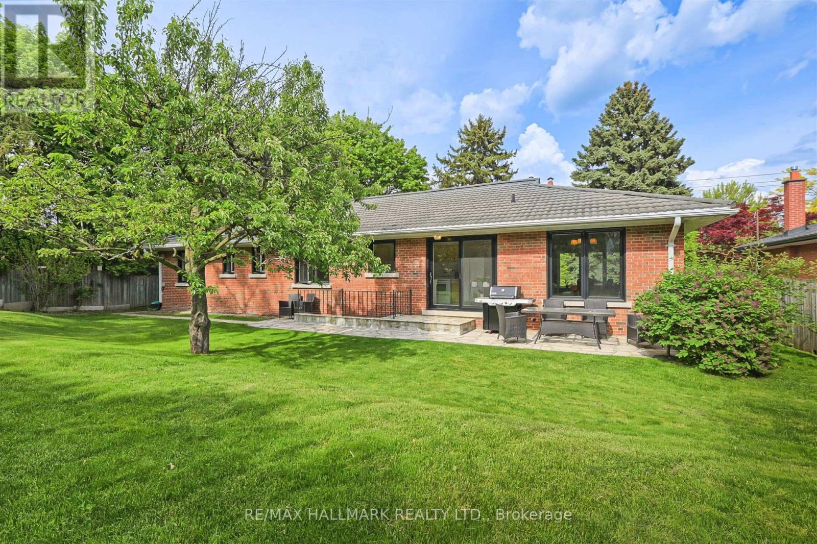 1616 Islington Avenue, Toronto, Ontario  M9A 3M6 - Photo 35 - W12192006