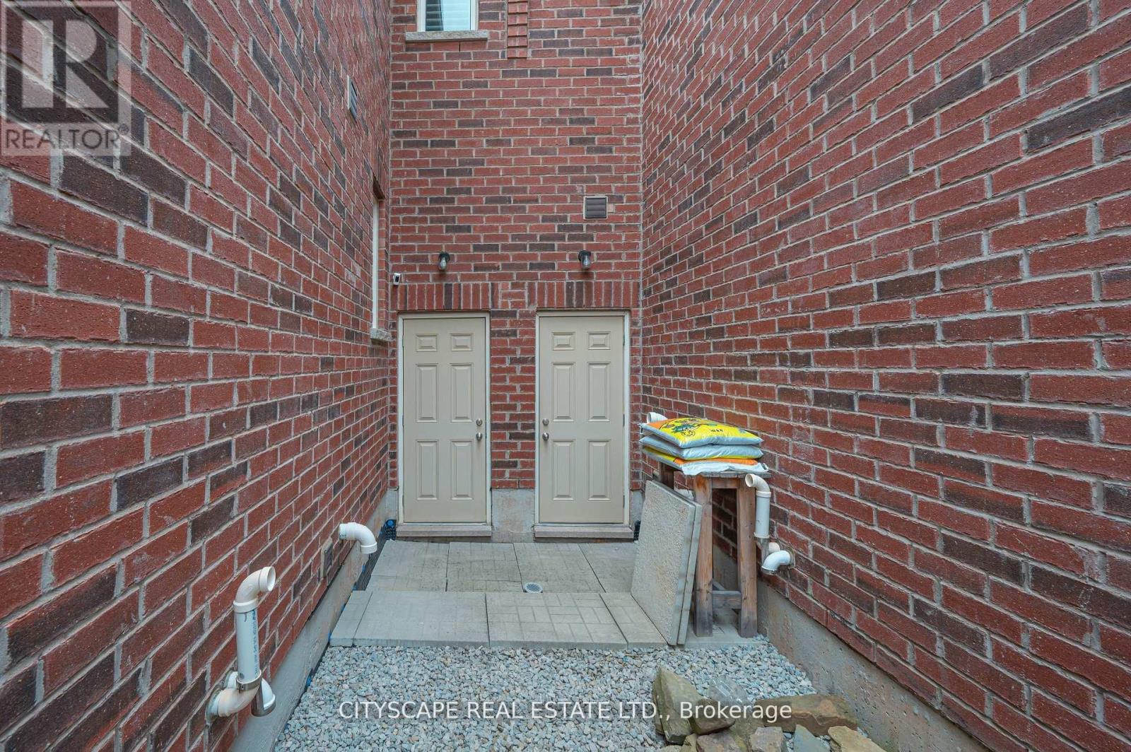 26 Merrickville Way, Brampton, Ontario  L6Y 0V5 - Photo 30 - W12192048