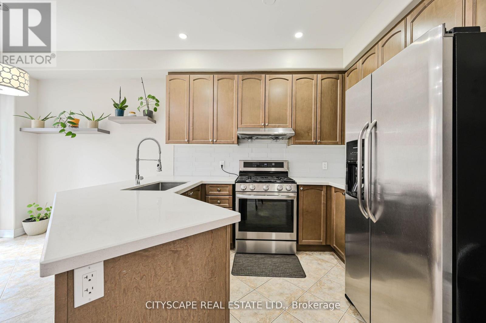 26 Merrickville Way, Brampton, Ontario  L6Y 0V5 - Photo 9 - W12192048