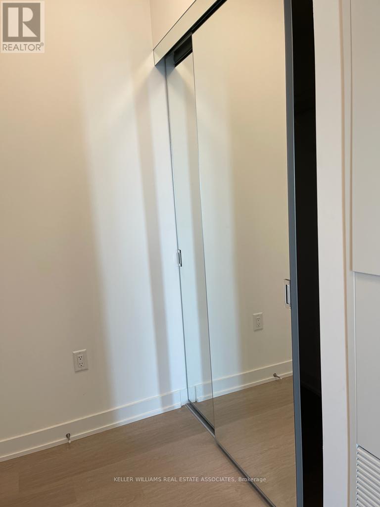 4209 - 3883 Quartz Road, Mississauga, Ontario  L5B 0M4 - Photo 15 - W12192055