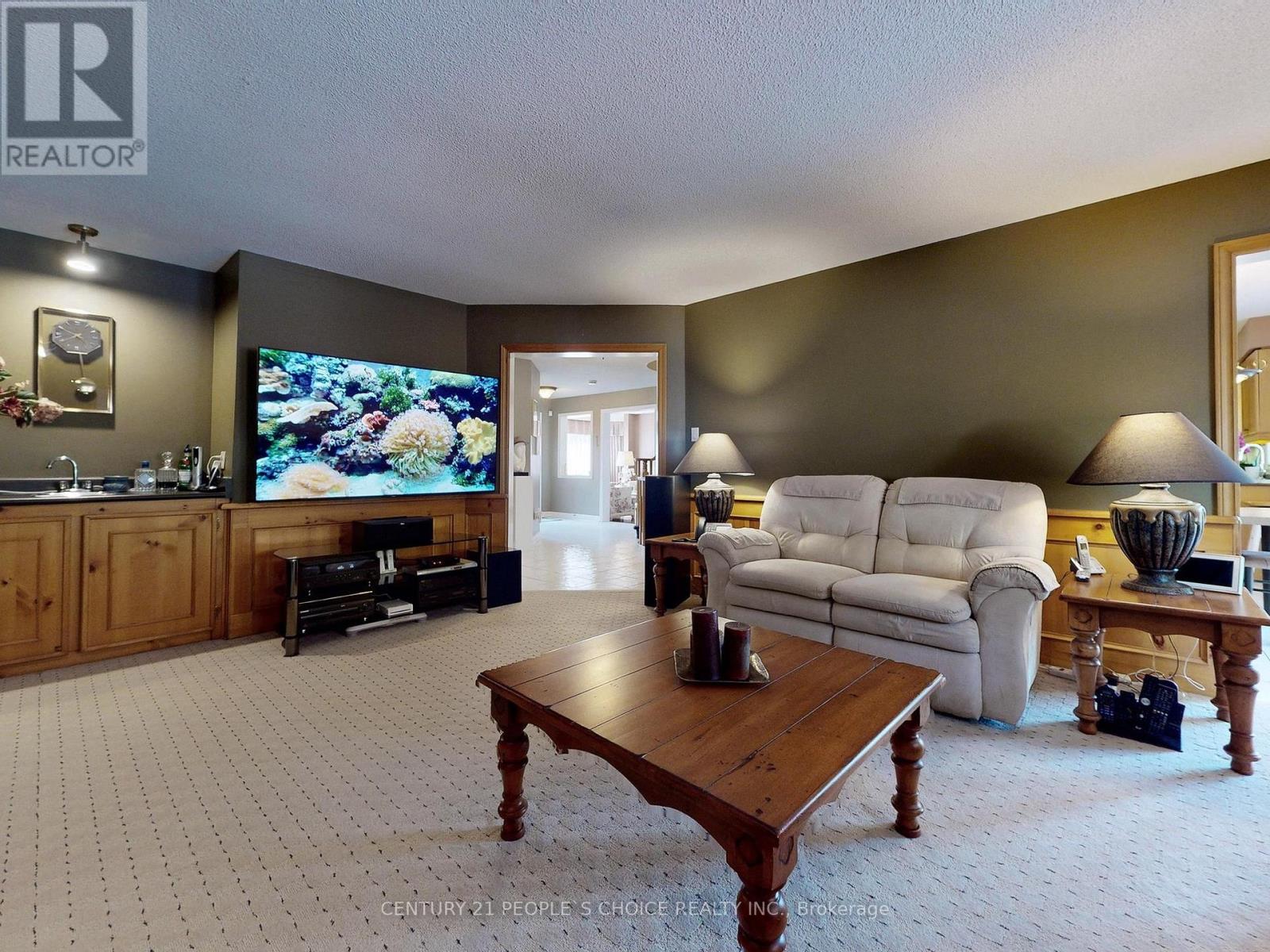 1340 Whitewater Lane, Mississauga, Ontario  L5V 1L8 - Photo 11 - W12192086