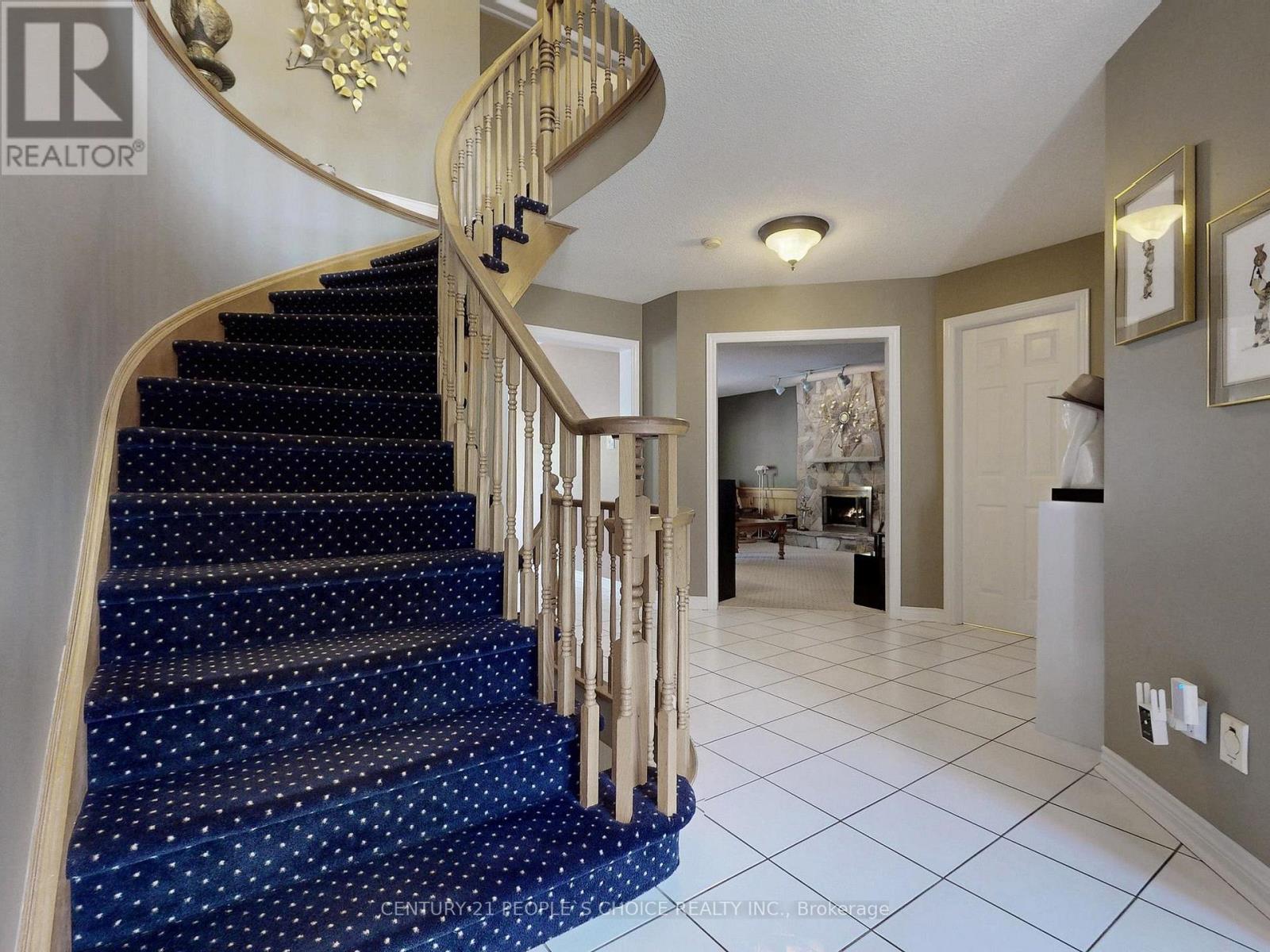 1340 Whitewater Lane, Mississauga, Ontario  L5V 1L8 - Photo 16 - W12192086