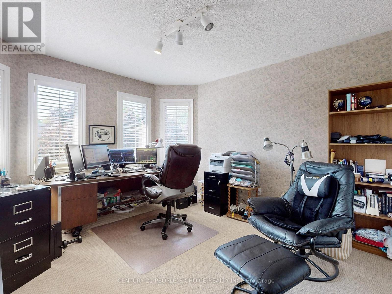 1340 Whitewater Lane, Mississauga, Ontario  L5V 1L8 - Photo 20 - W12192086