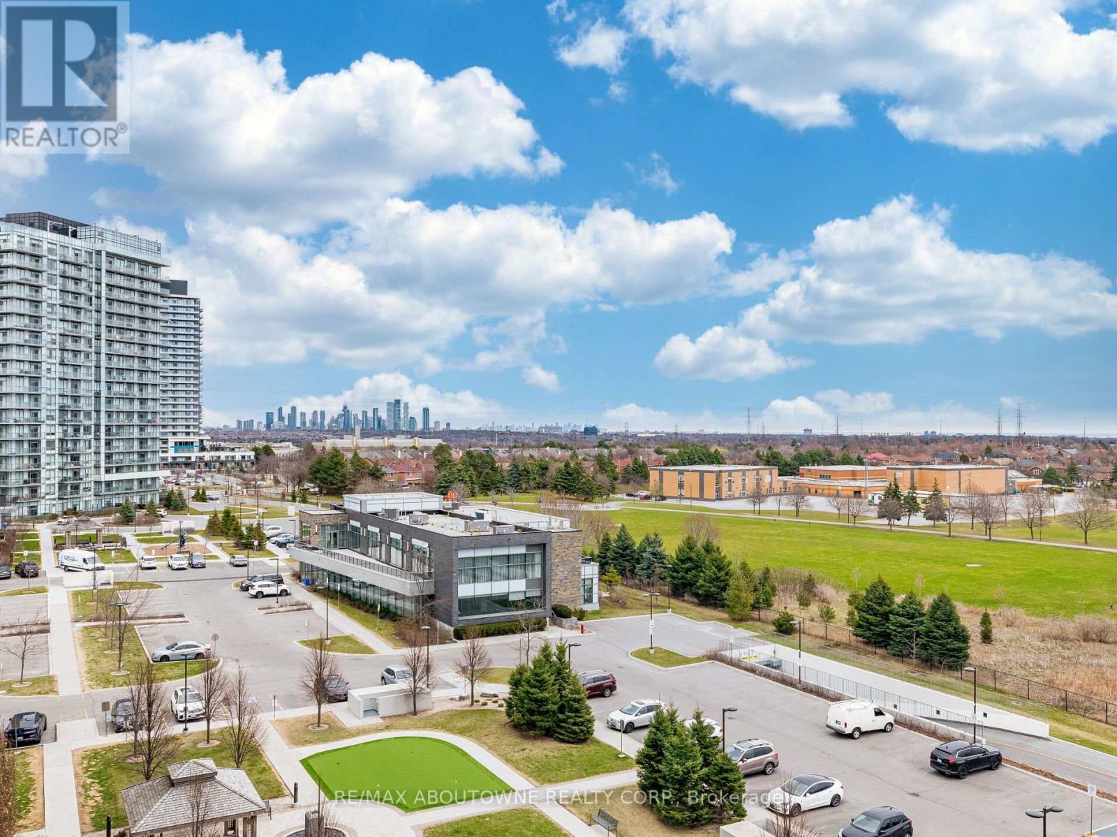 704 - 4633 Glen Erin Drive, Mississauga, Ontario  L5M 7E1 - Photo 30 - W12192091