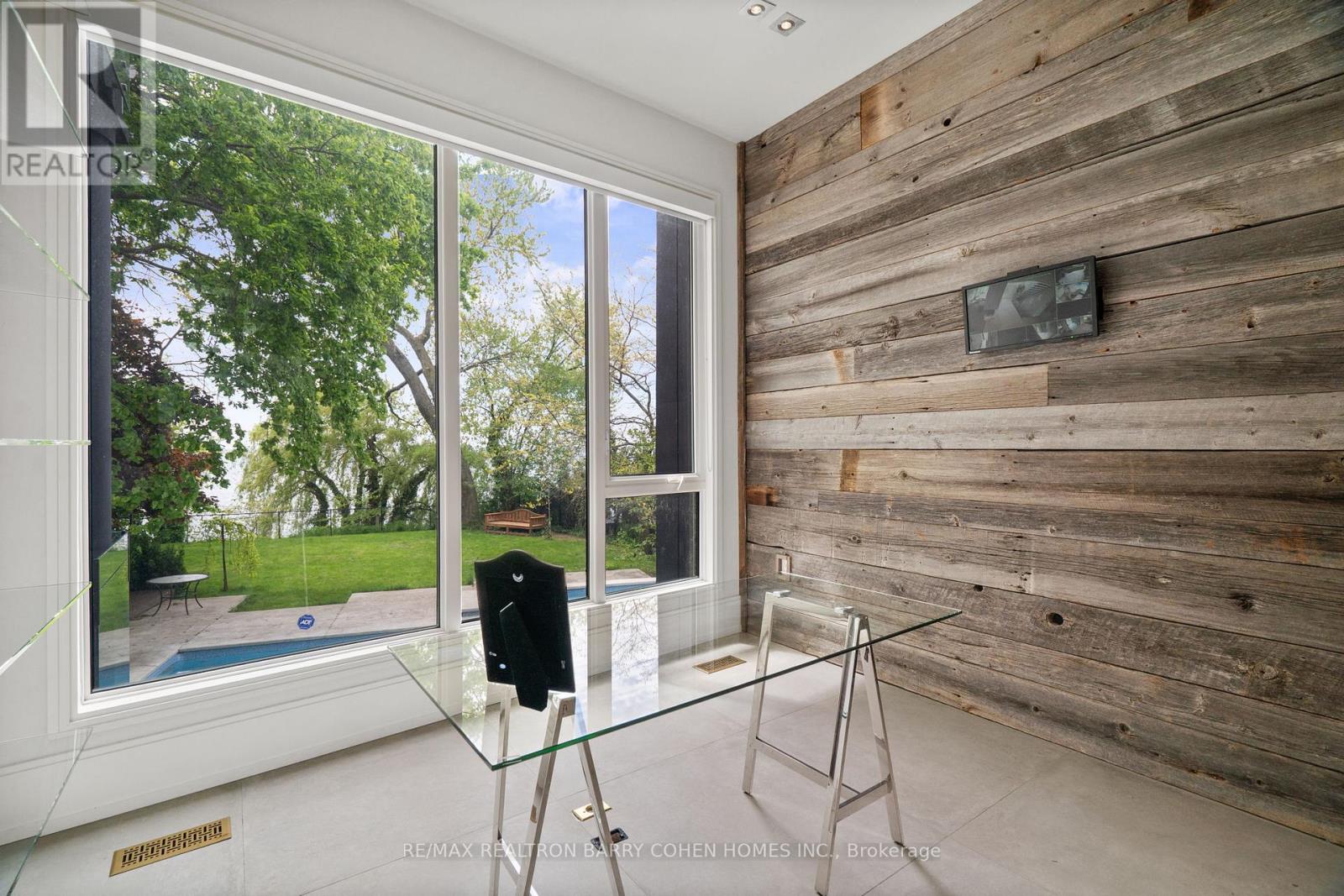 67 Lake Promenade, Toronto (Long Branch), Ontario  M8W 1A2 - Photo 19 - W12192096