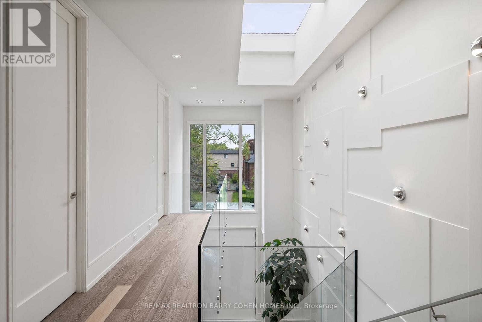 67 Lake Promenade, Toronto (Long Branch), Ontario  M8W 1A2 - Photo 31 - W12192096