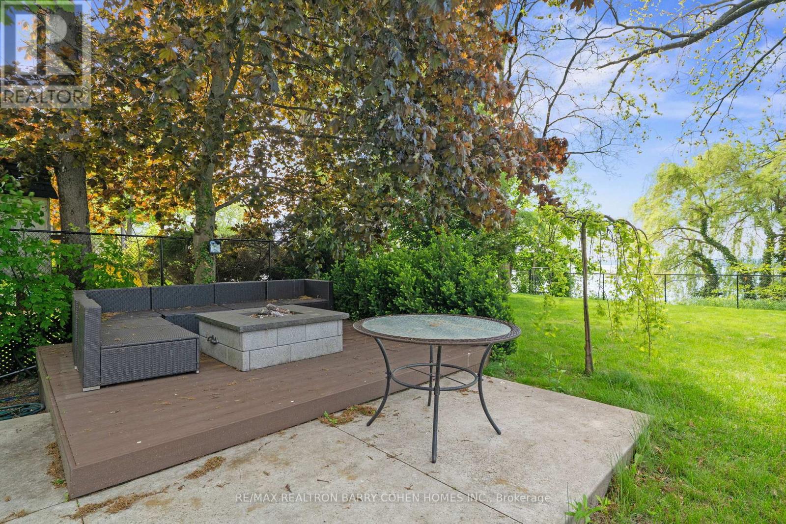 67 Lake Promenade, Toronto (Long Branch), Ontario  M8W 1A2 - Photo 42 - W12192096