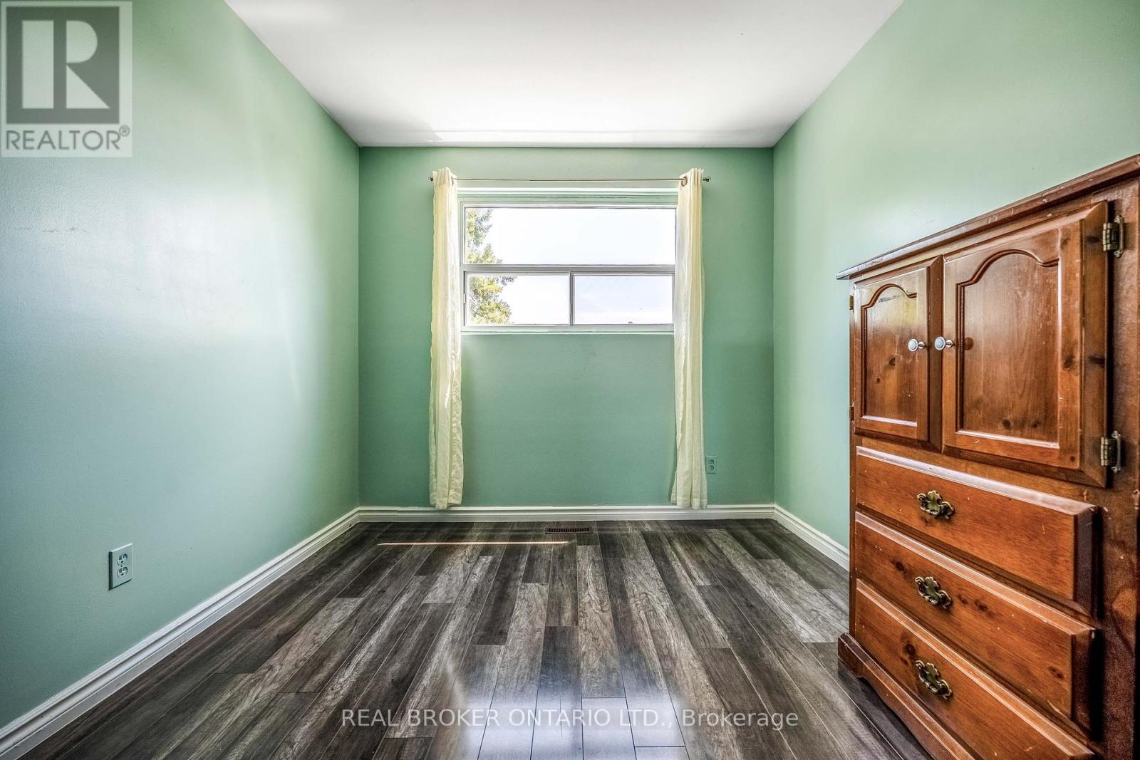 72 Bruce Beer Drive, Brampton (Madoc), Ontario  L6V 2W9 - Photo 15 - W12192111