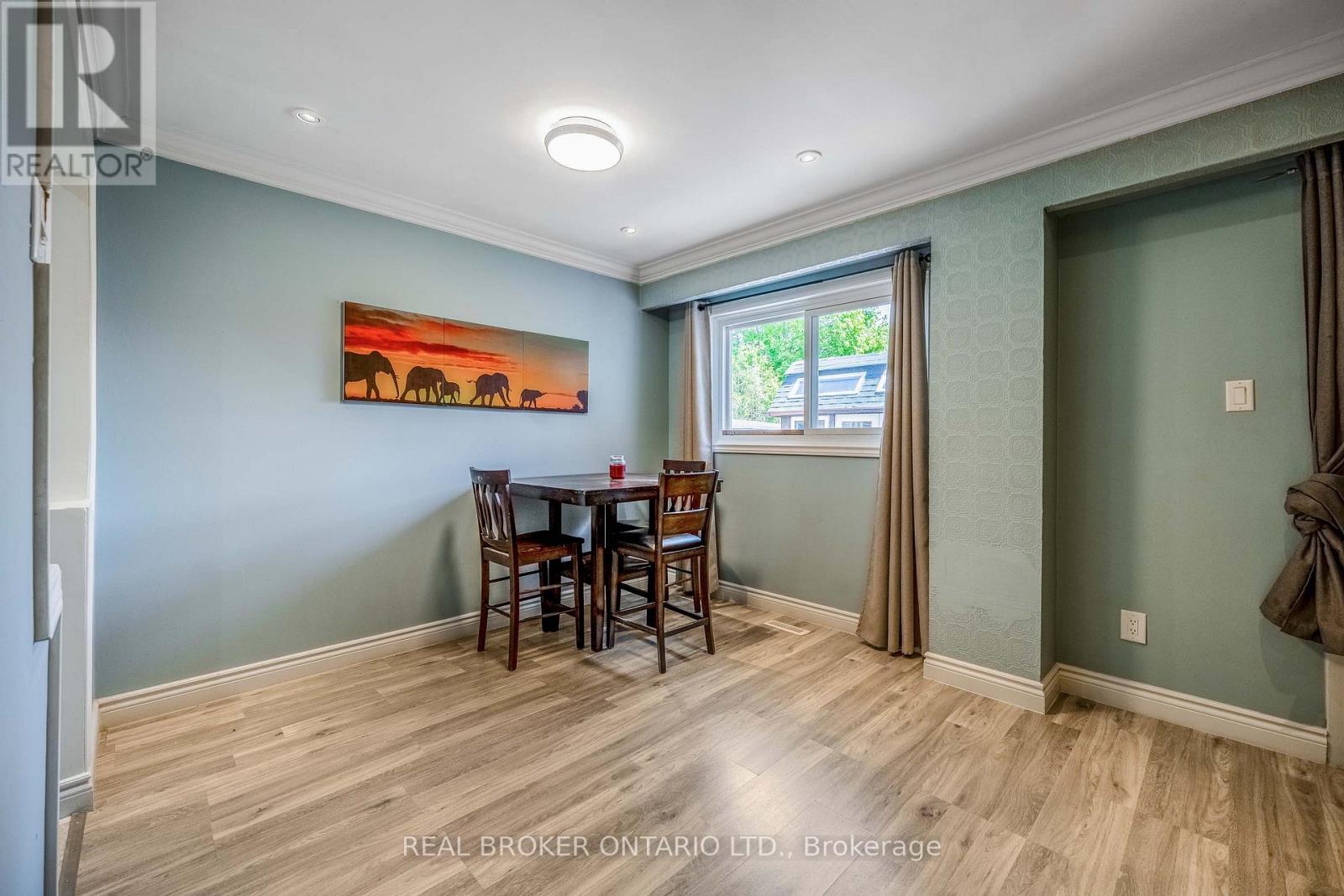 72 Bruce Beer Drive, Brampton, Ontario  L6V 2W9 - Photo 6 - W12192111