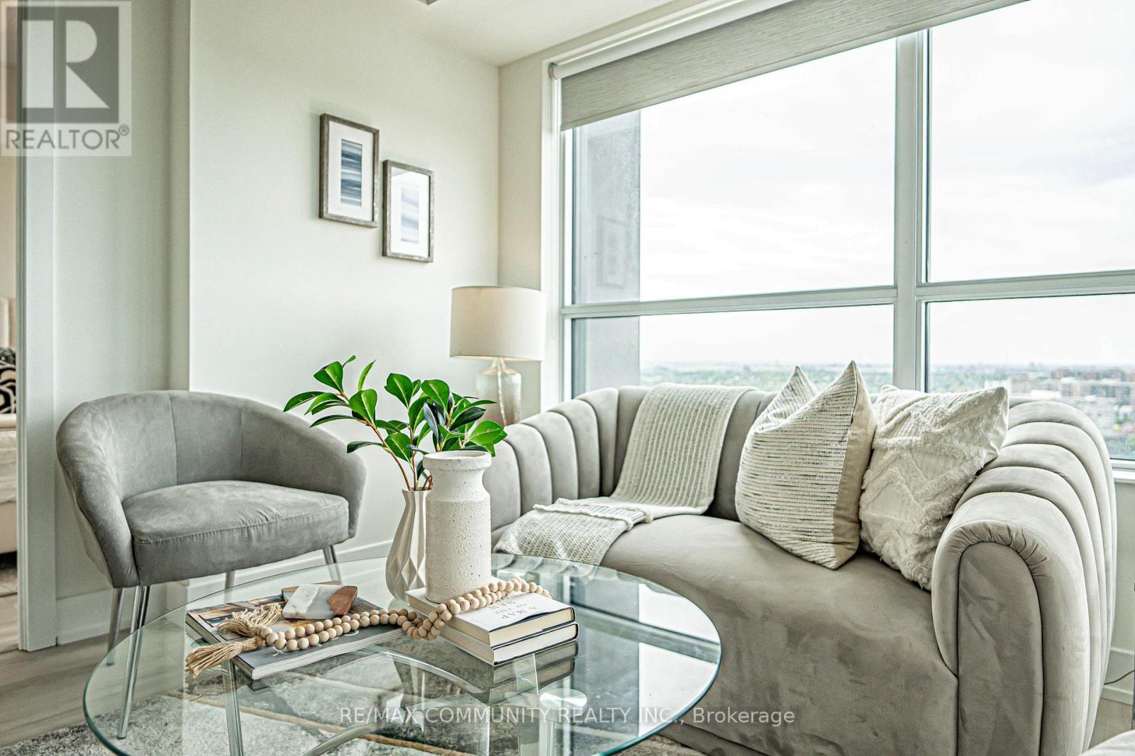 2606 - 10 Eva Road, Toronto (Etobicoke West Mall), Ontario  M9C 0B3 - Photo 10 - W12192153