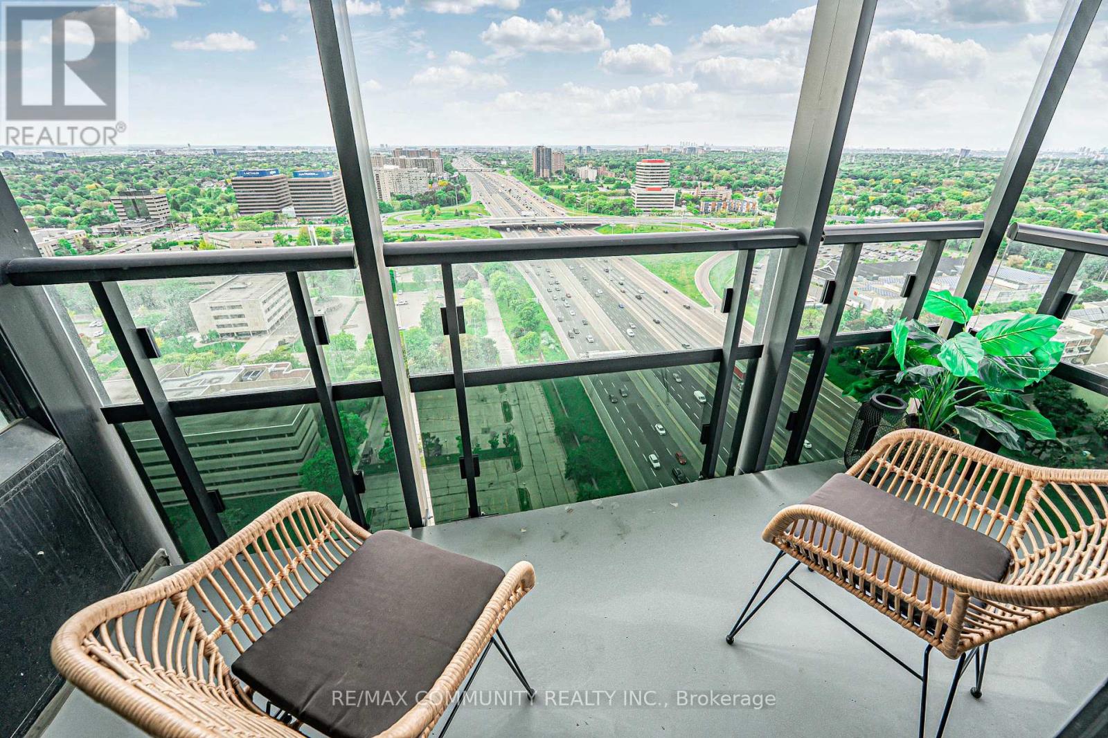 2606 - 10 Eva Road, Toronto (Etobicoke West Mall), Ontario  M9C 0B3 - Photo 28 - W12192153