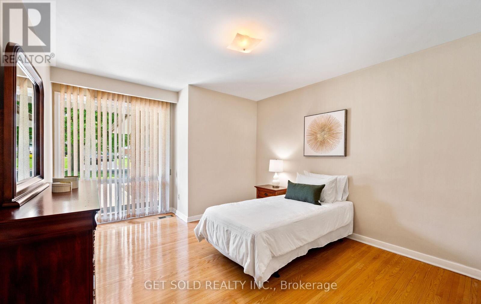 43 Grovetree Road, Toronto, Ontario  M9V 2Y4 - Photo 22 - W12192162
