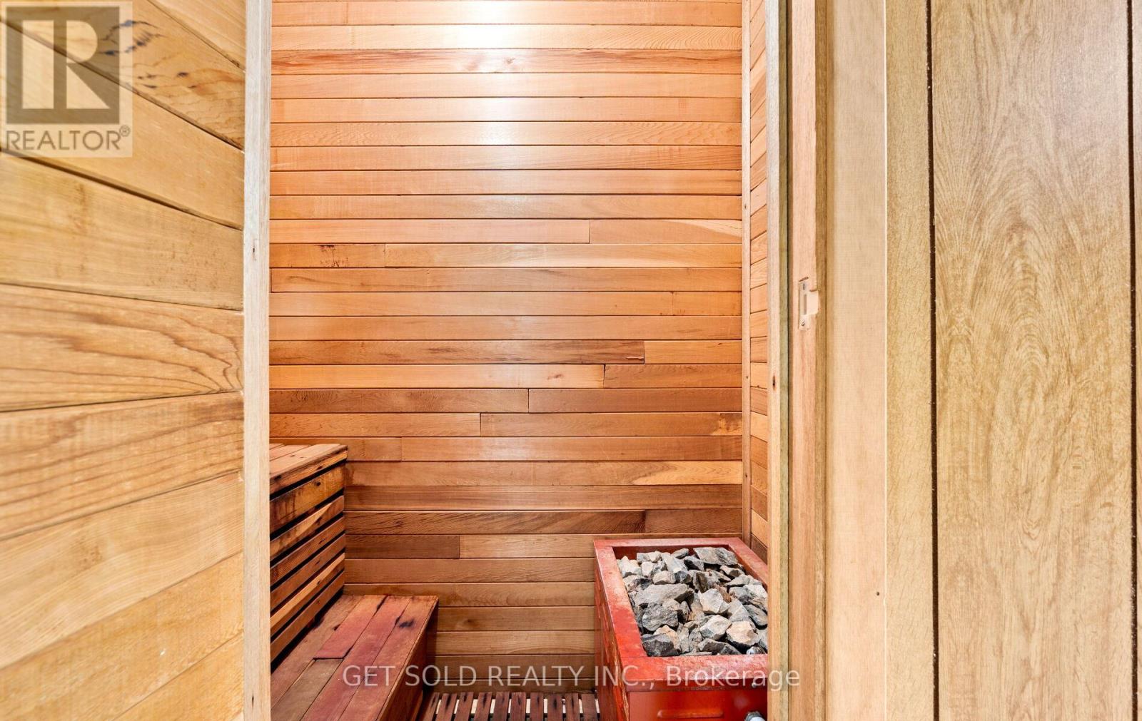 43 Grovetree Road, Toronto, Ontario  M9V 2Y4 - Photo 37 - W12192162