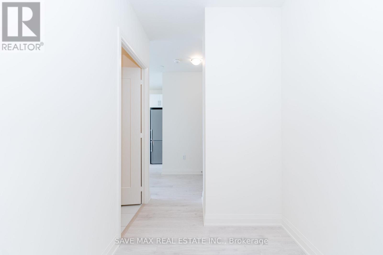 205 - 509 Dundas Street W, Oakville, Ontario  L6M 4M2 - Photo 14 - W12192191