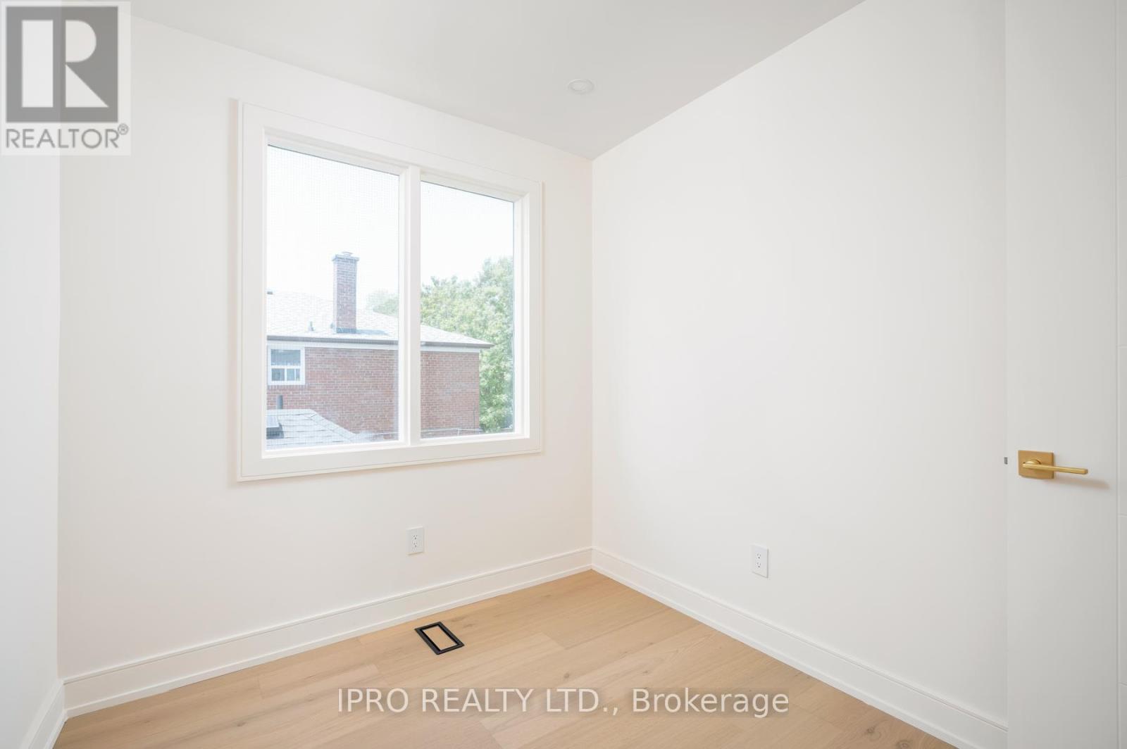 104 Newcastle Street, Toronto (Mimico), Ontario  M8Z 1C8 - Photo 32 - W12192236